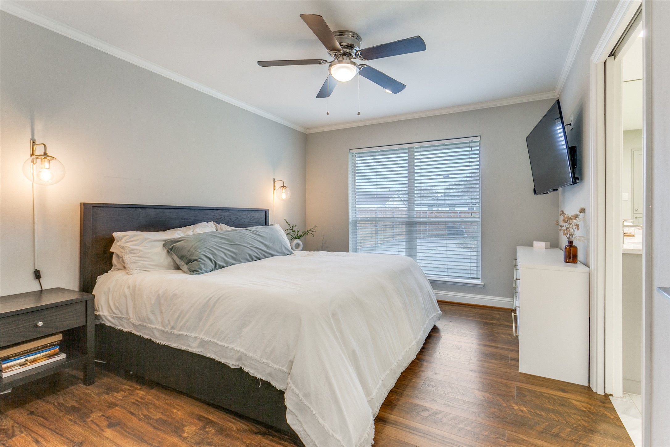 506 S Waterview Drive