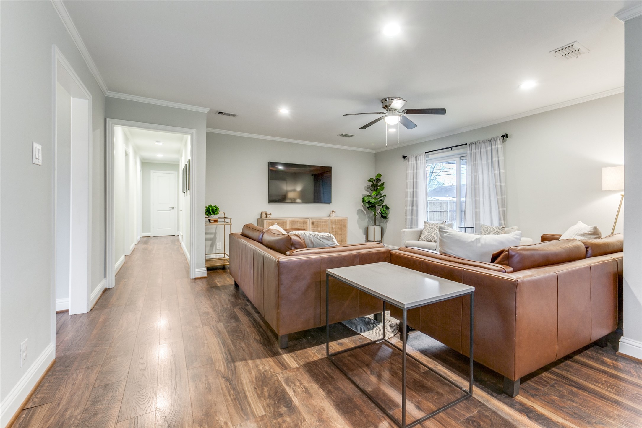 506 S Waterview Drive