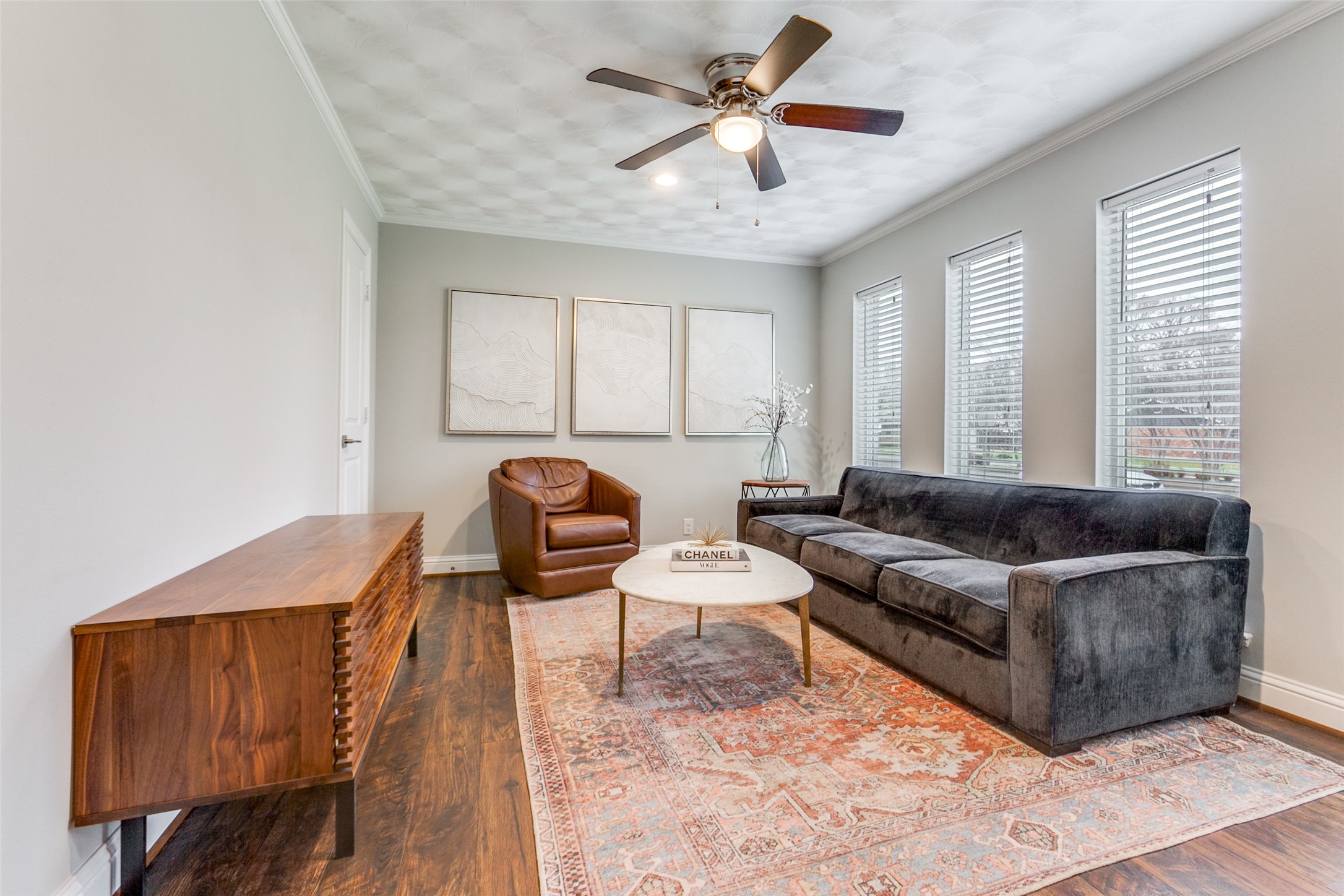 506 S Waterview Drive