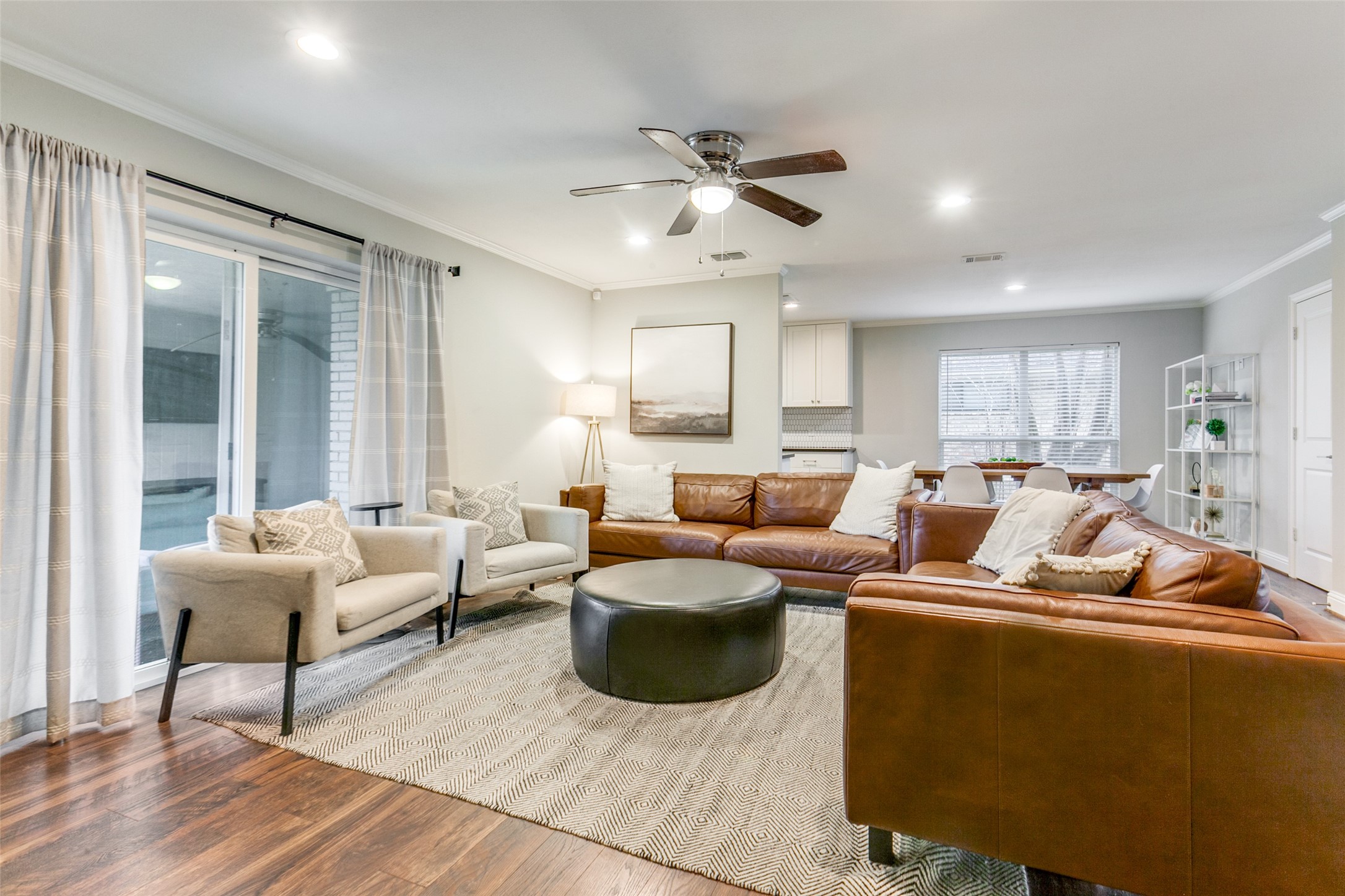 506 S Waterview Drive