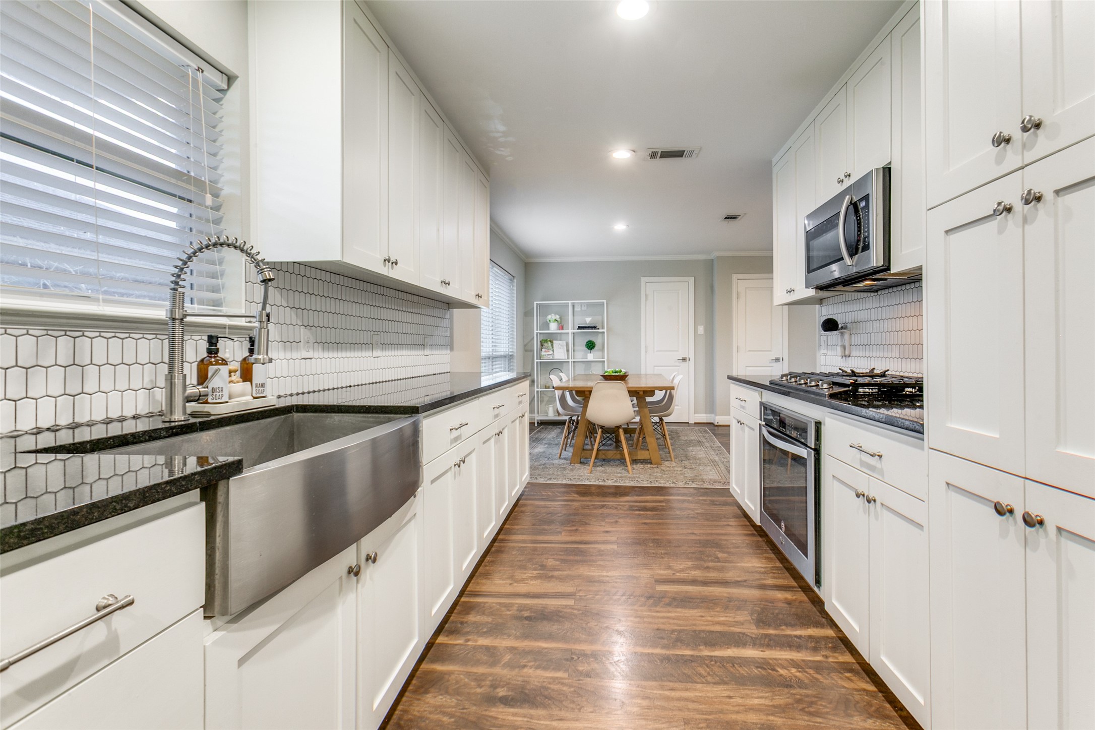 506 S Waterview Drive