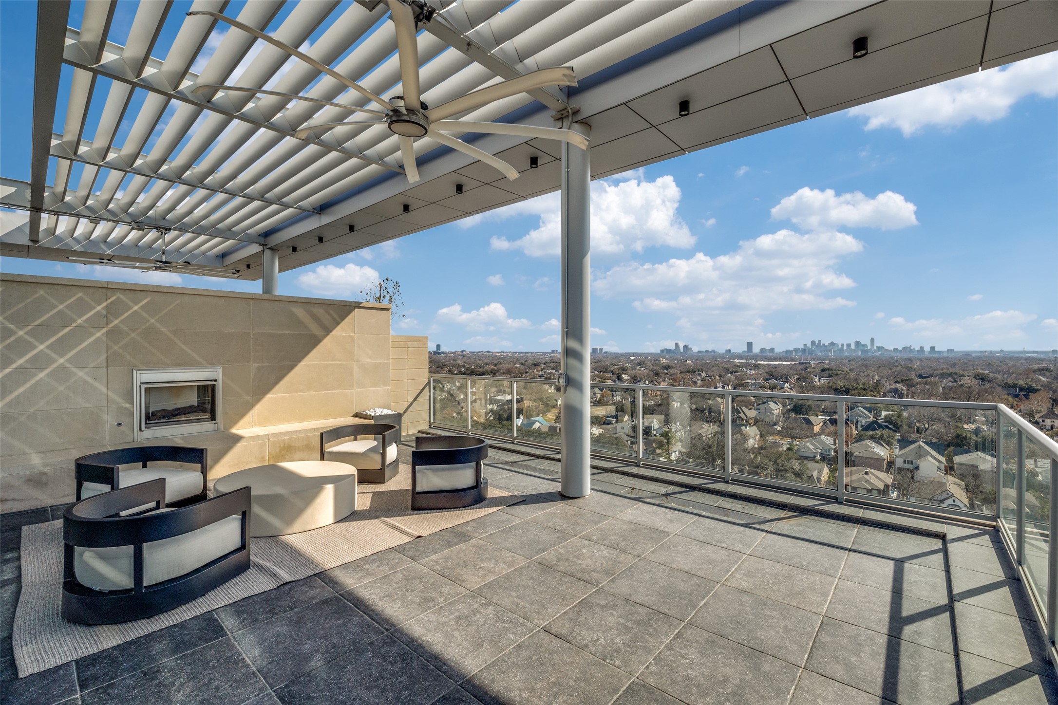 8119 Douglas Avenue 1406