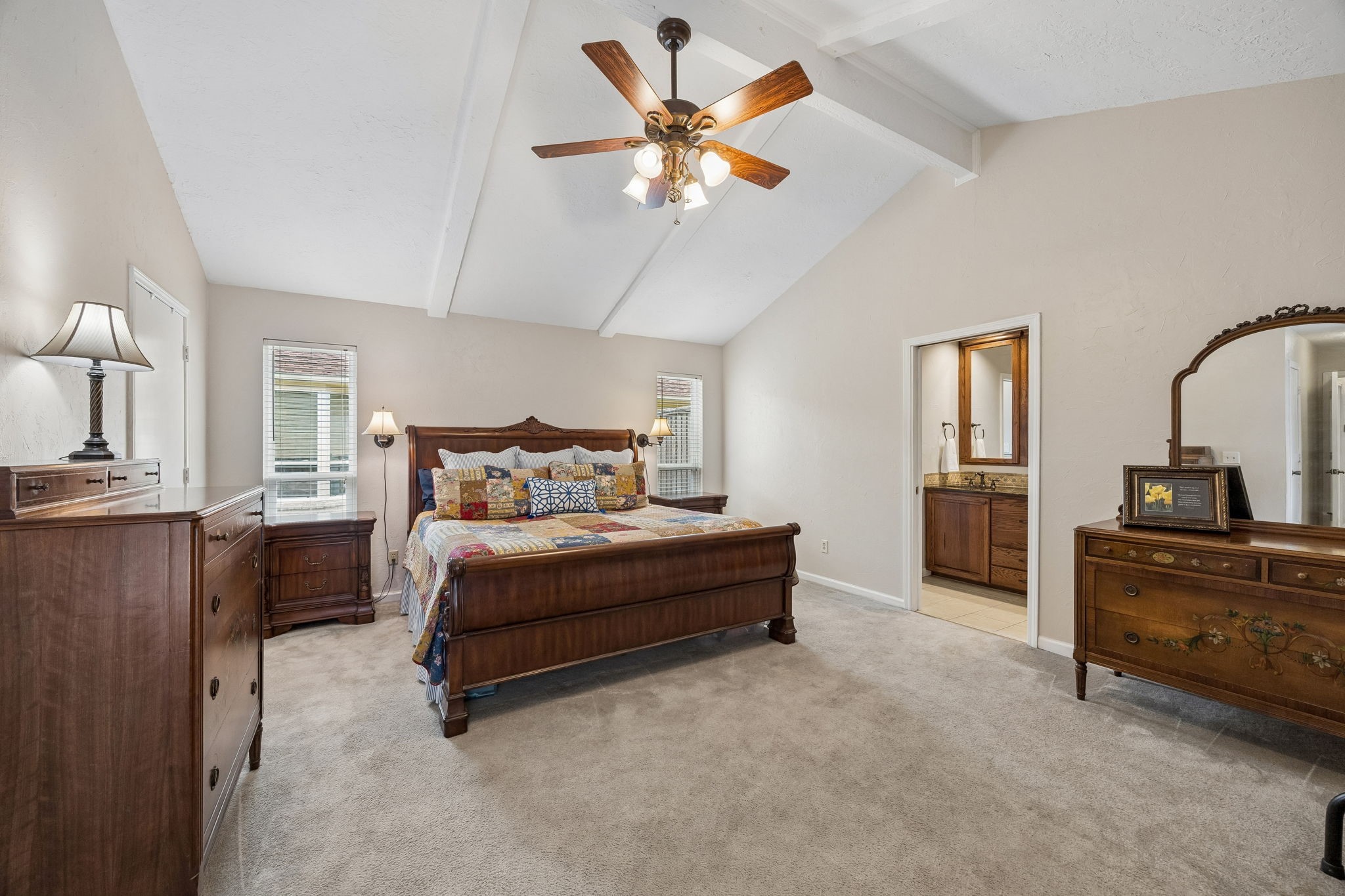 2104 Scarlet Oak Drive