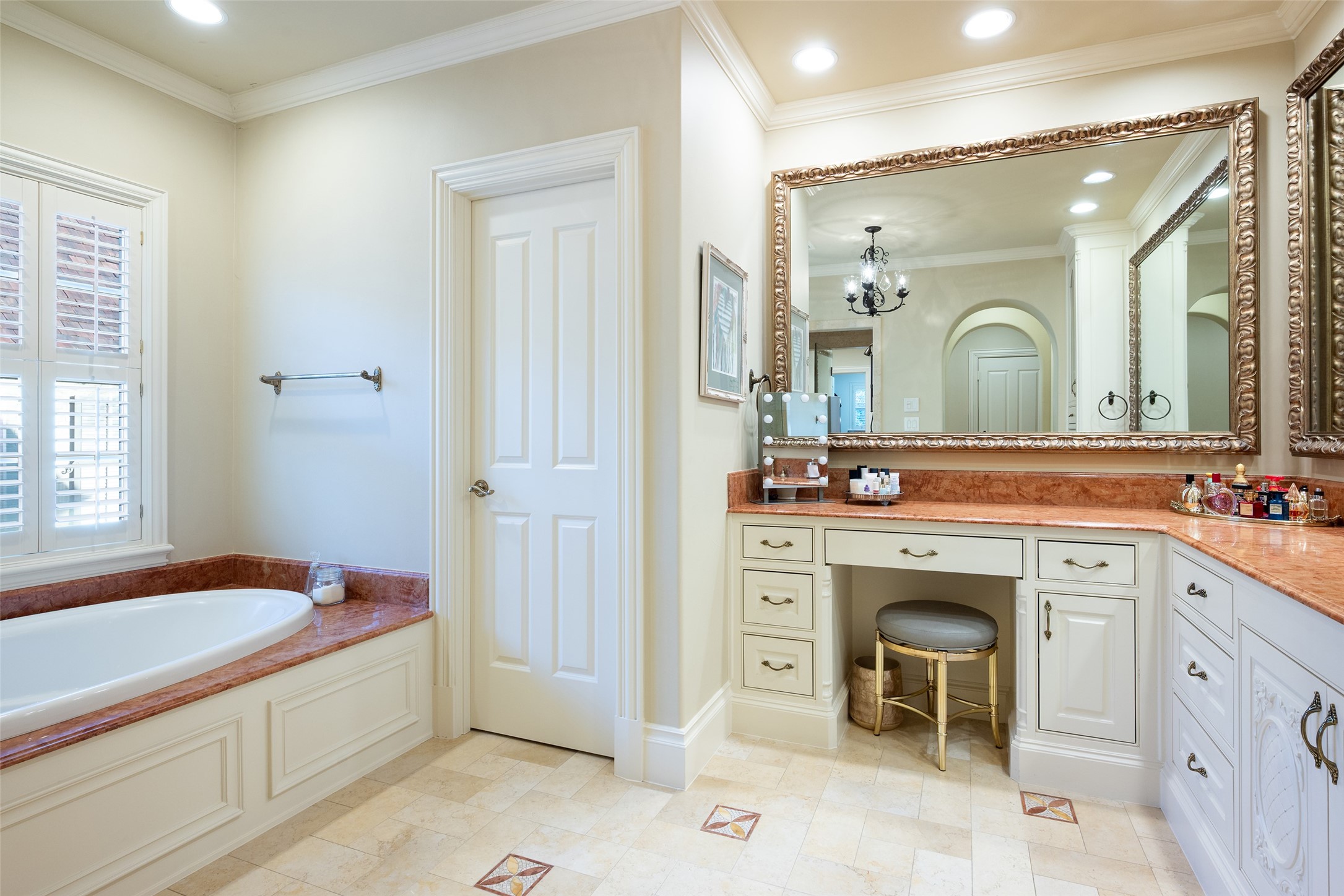 3518 Caruth Boulevard