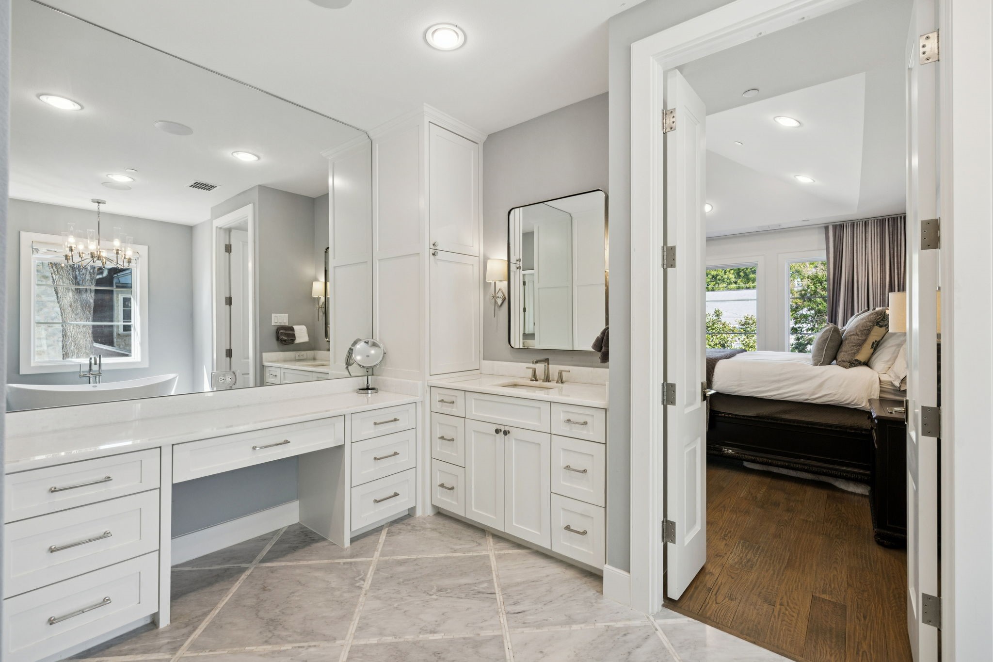 3548 McFarlin Boulevard