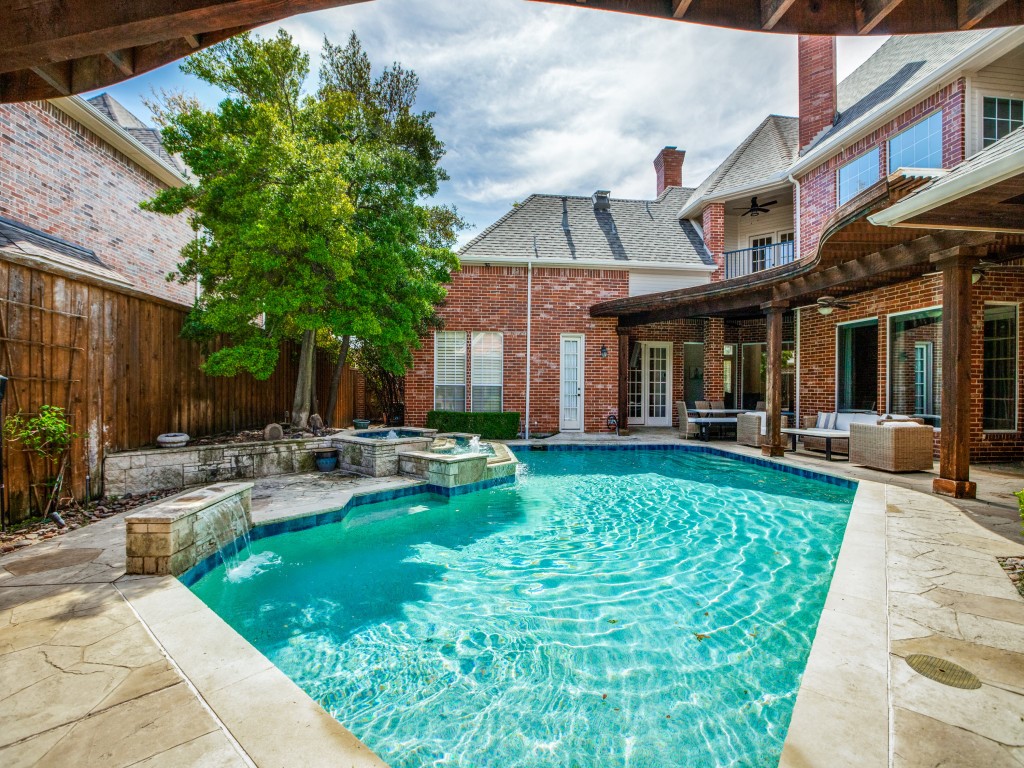 5125 Marble Falls Lane