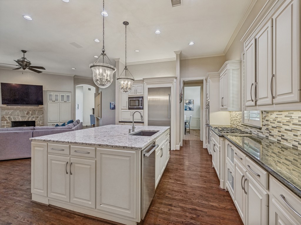 5125 Marble Falls Lane