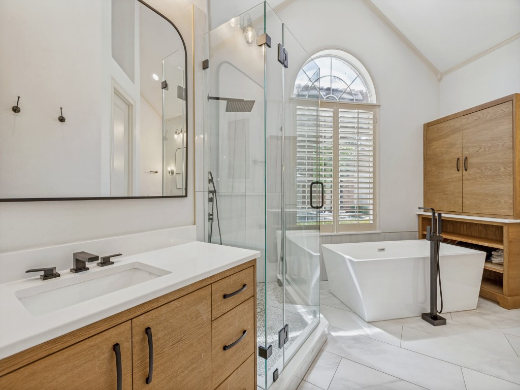 5125 Marble Falls Lane