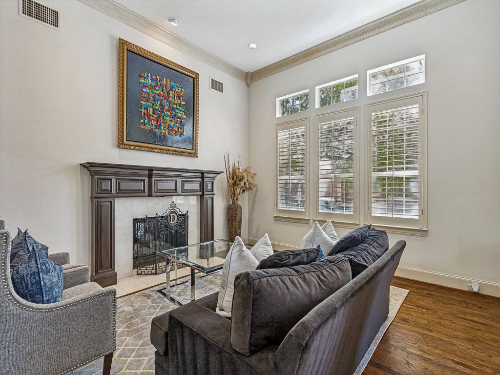 5125 Marble Falls Lane