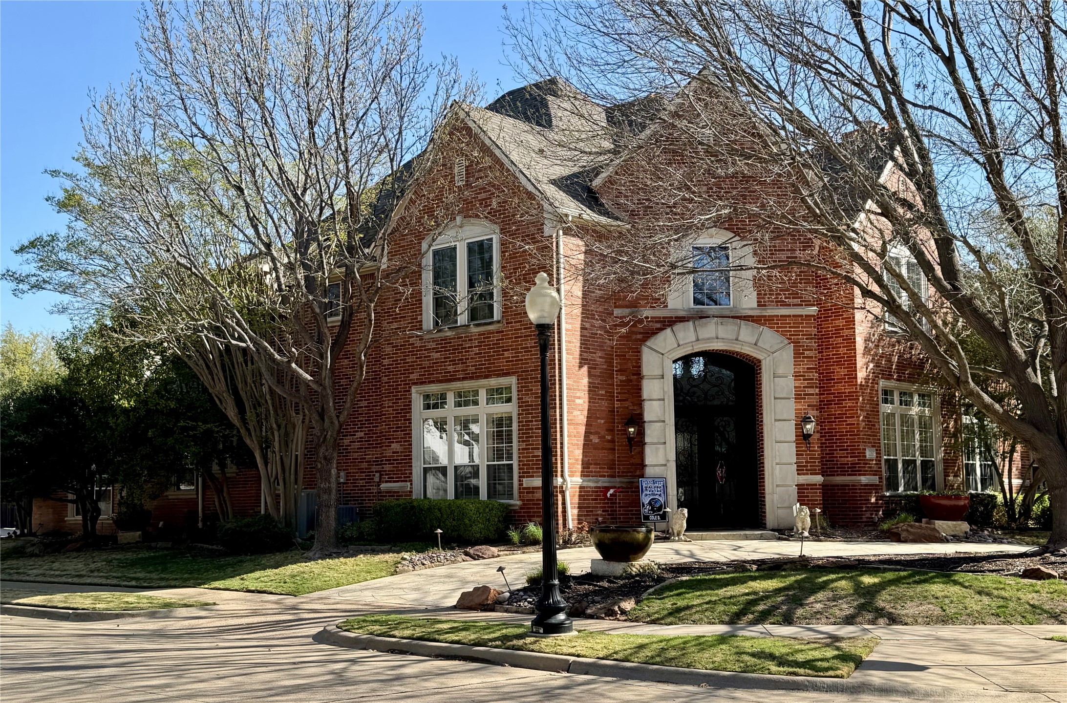 5125 Marble Falls Lane