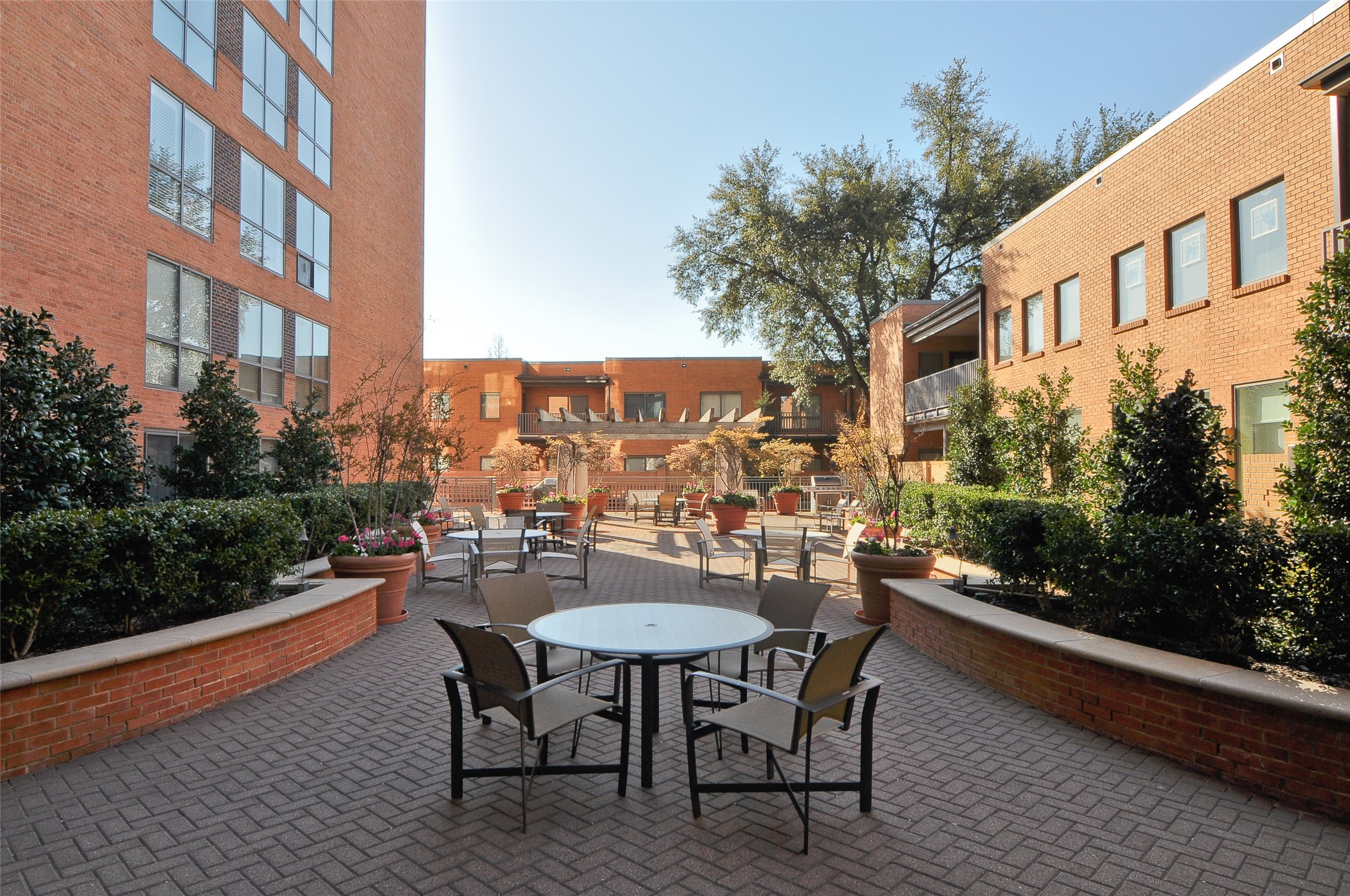 4242 Lomo Alto Drive S30