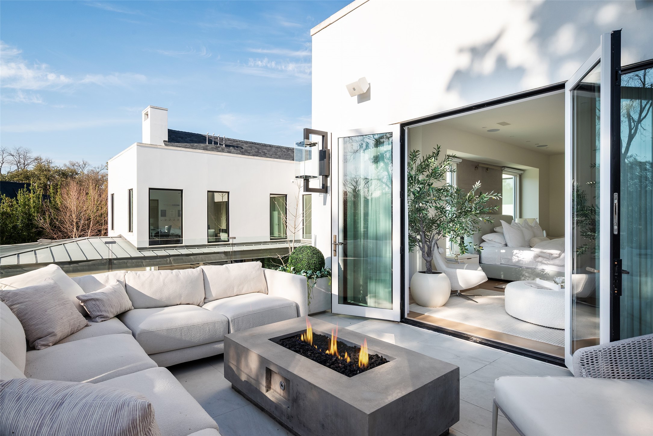 4815 Saint Johns Drive