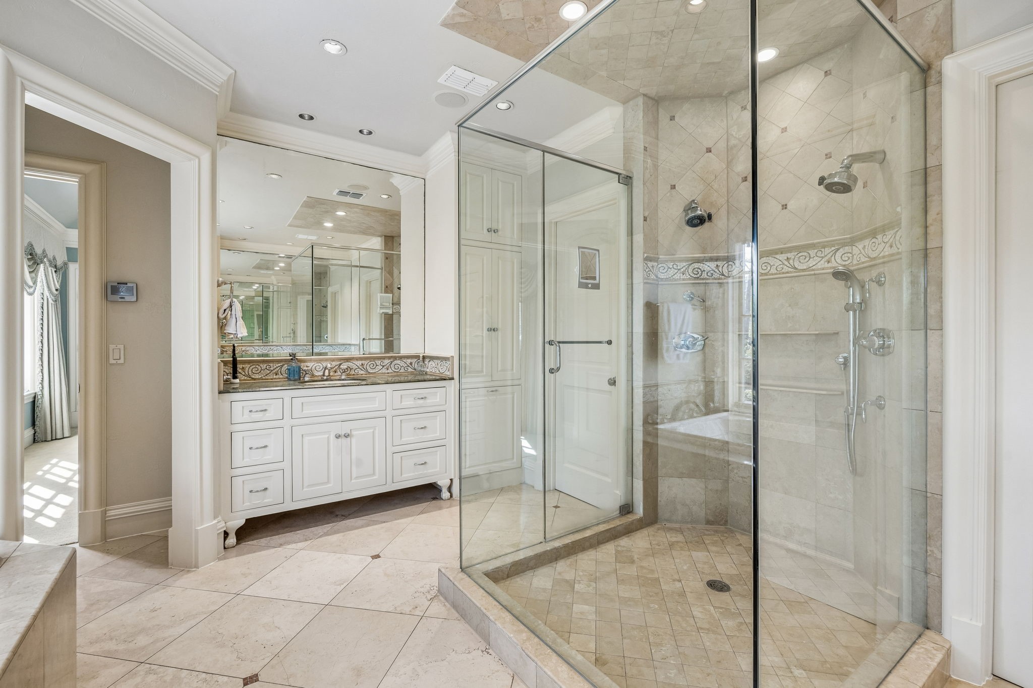 7270 Turtle Creek Boulevard