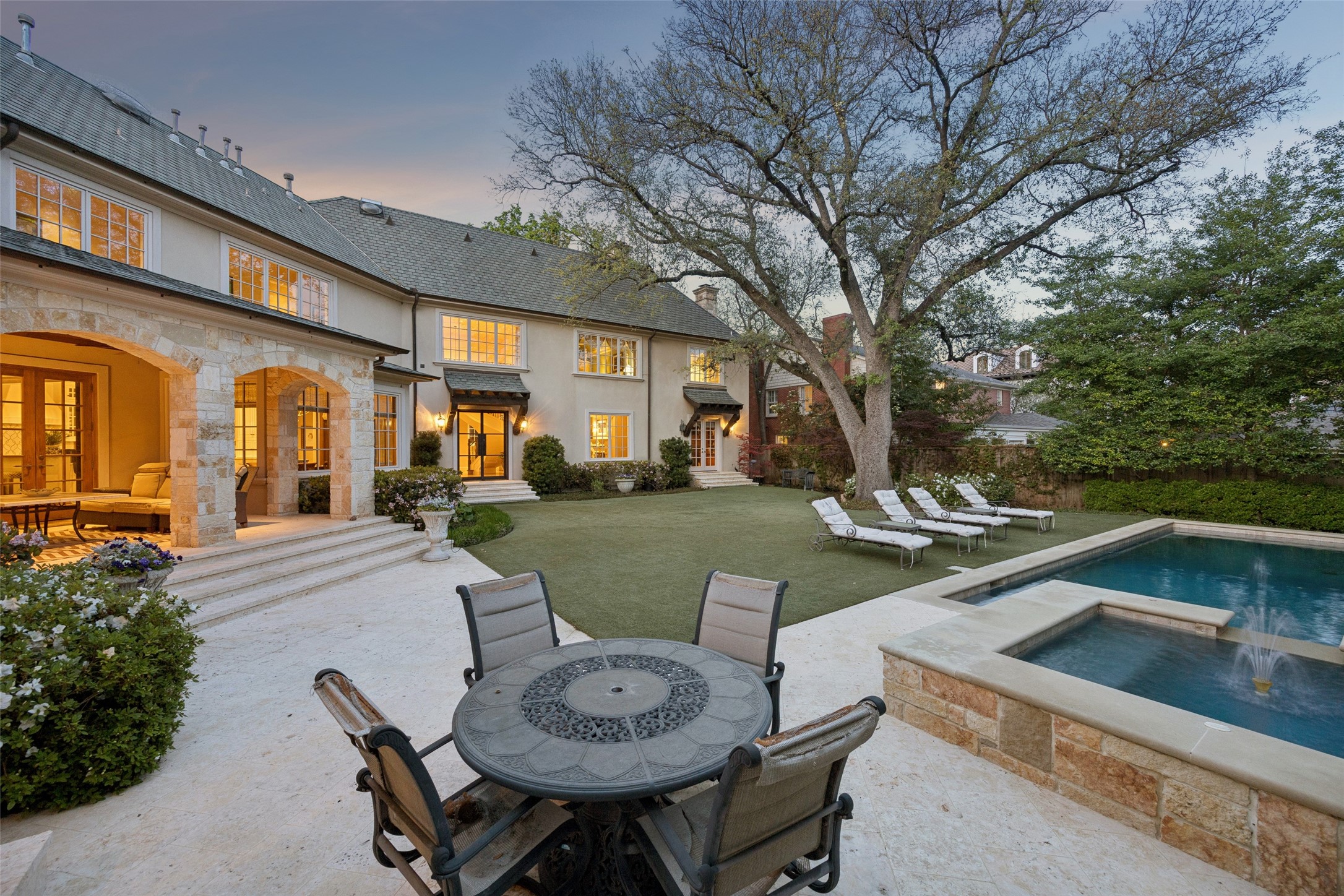 7270 Turtle Creek Boulevard