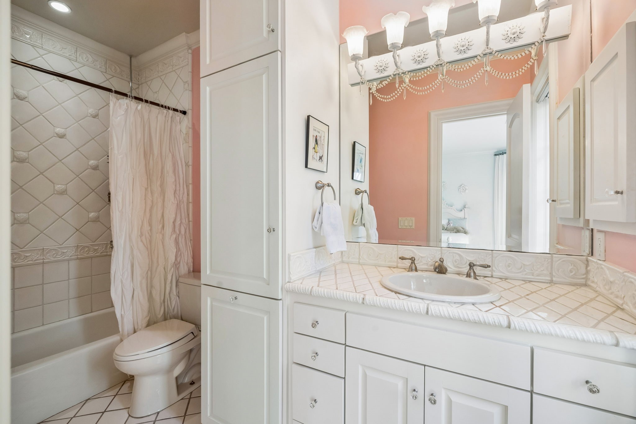 7270 Turtle Creek Boulevard