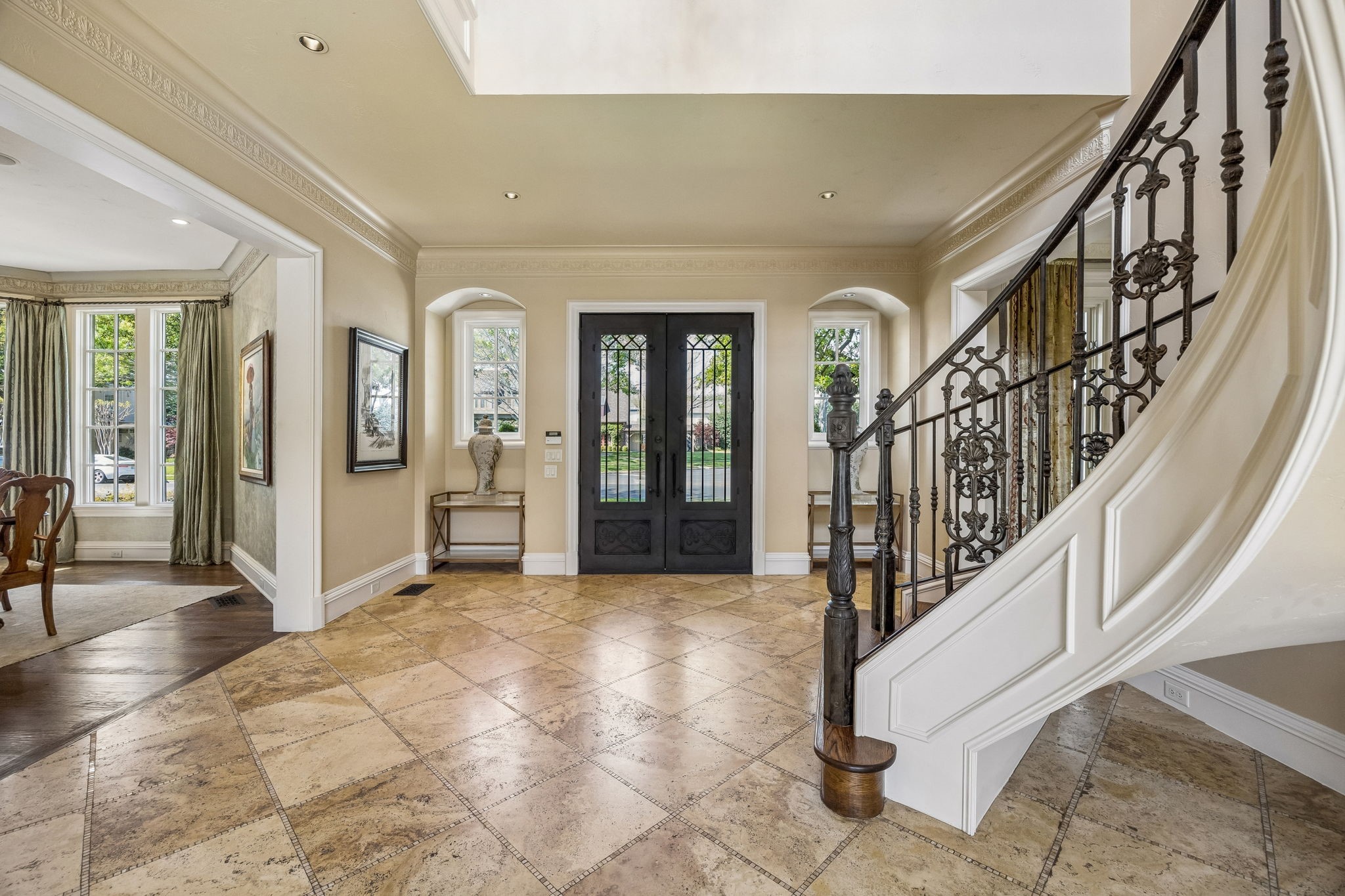 7270 Turtle Creek Boulevard