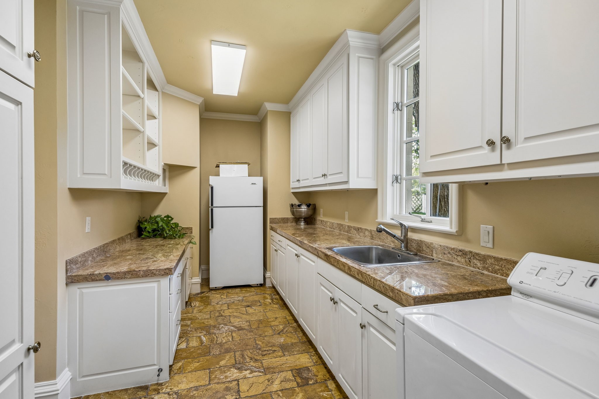 7270 Turtle Creek Boulevard