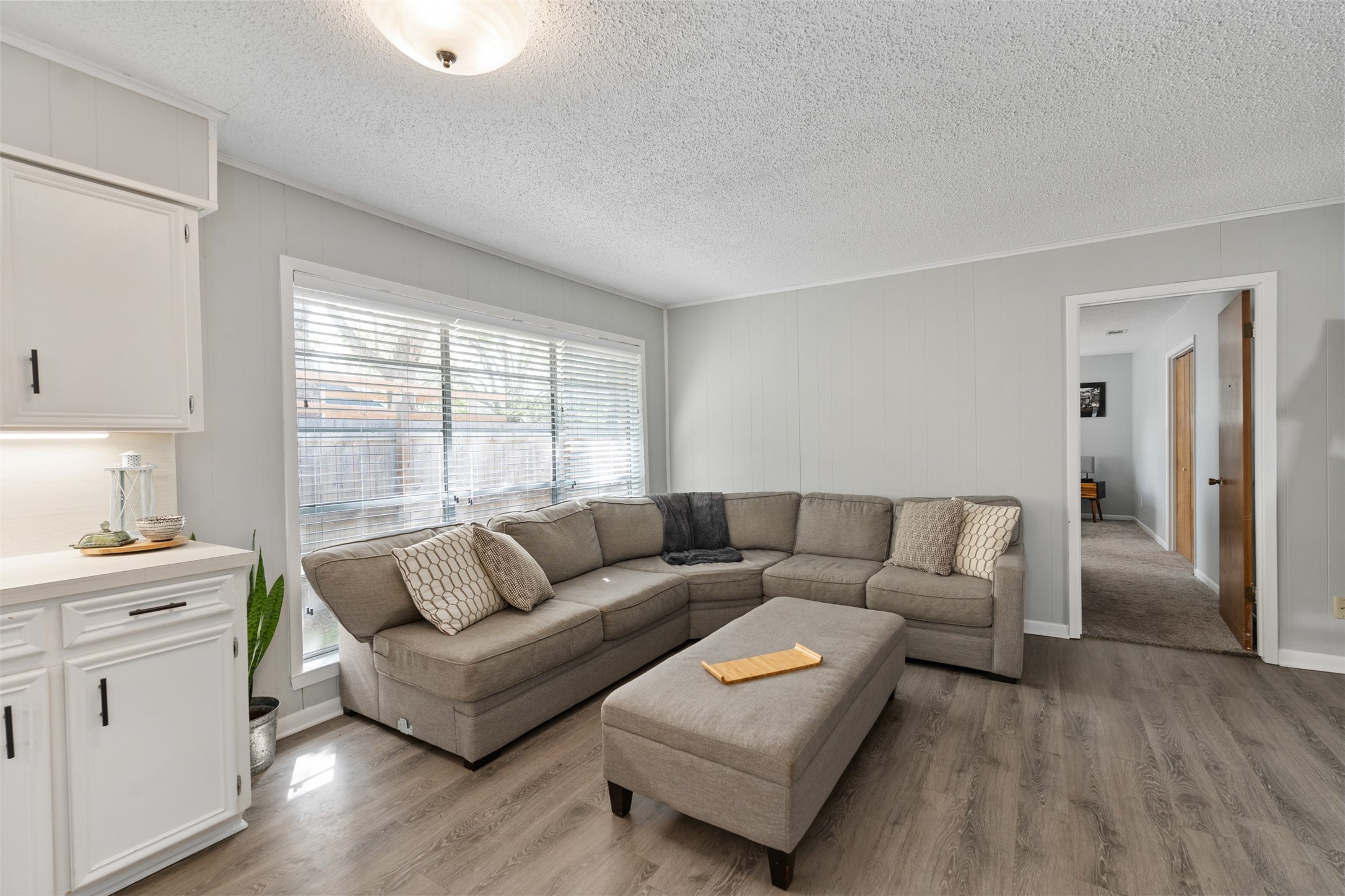 529 E Kempner
