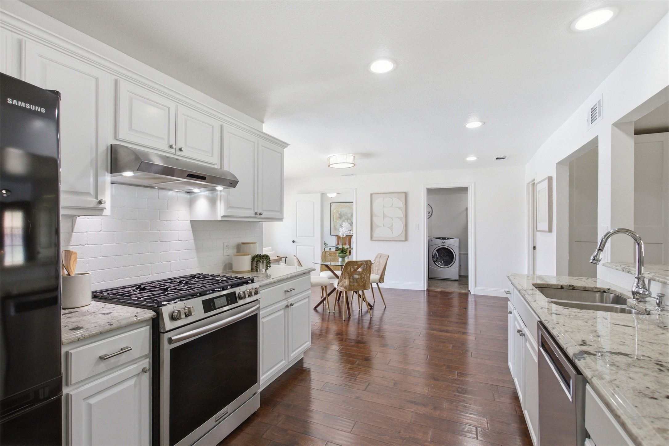 3140 Colchester Drive