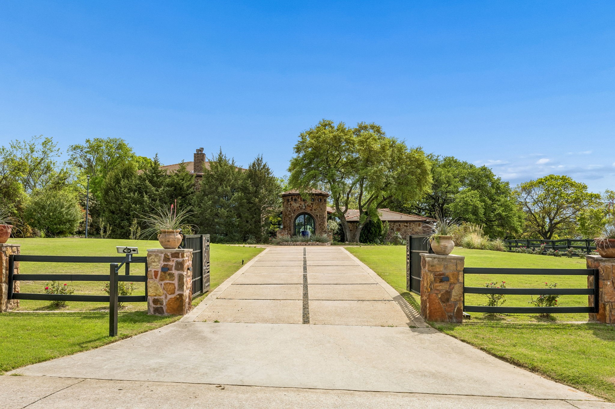 3800 Ranch Estates Drive