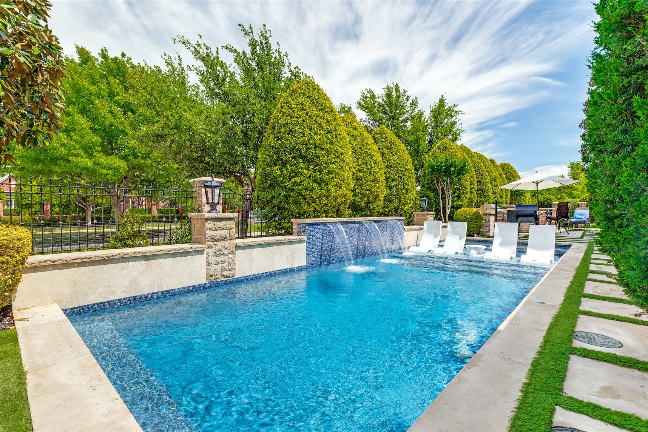 12387 Shoal Forest Lane