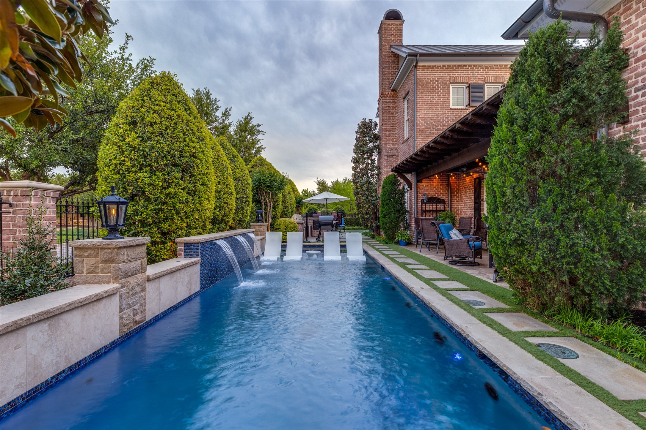 12387 Shoal Forest Lane