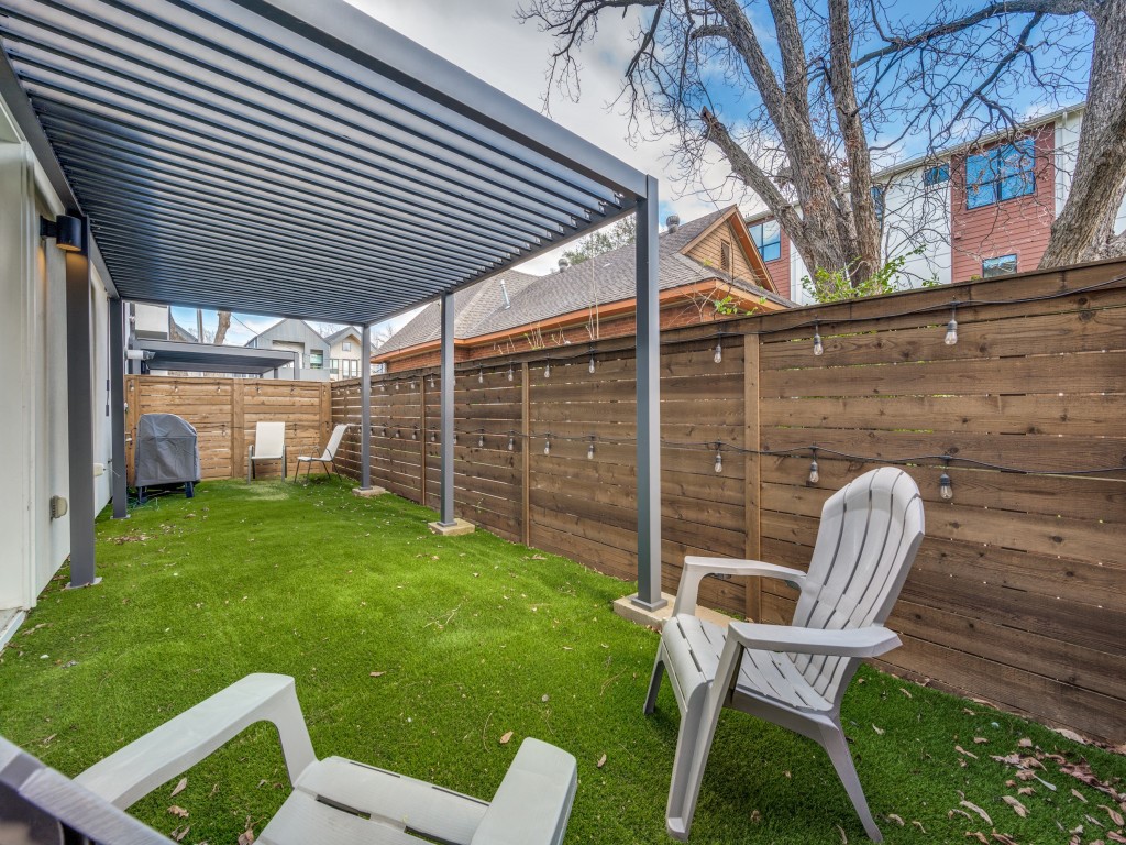 2315 Kirby Street B