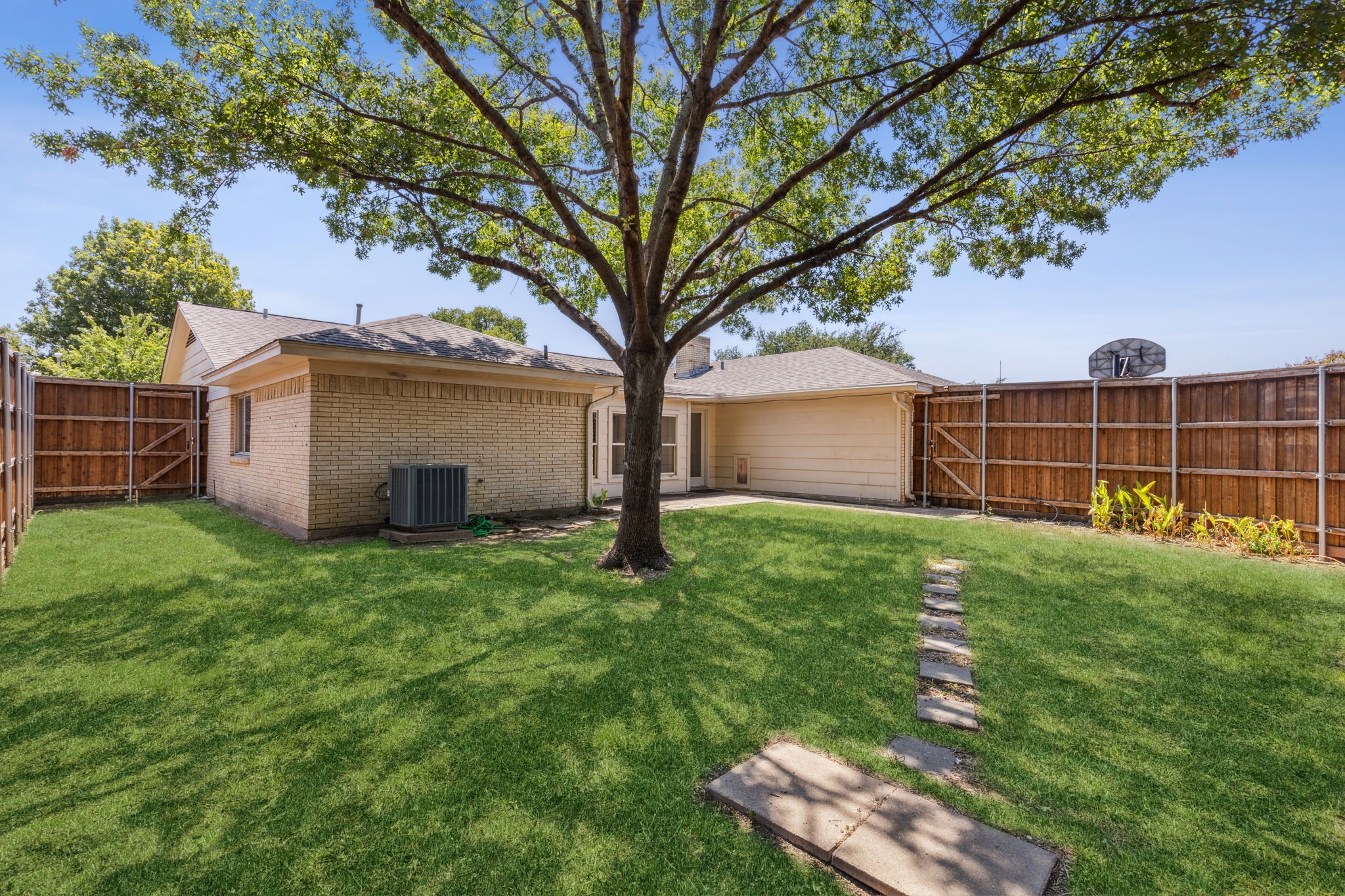 1615 Marquette Drive