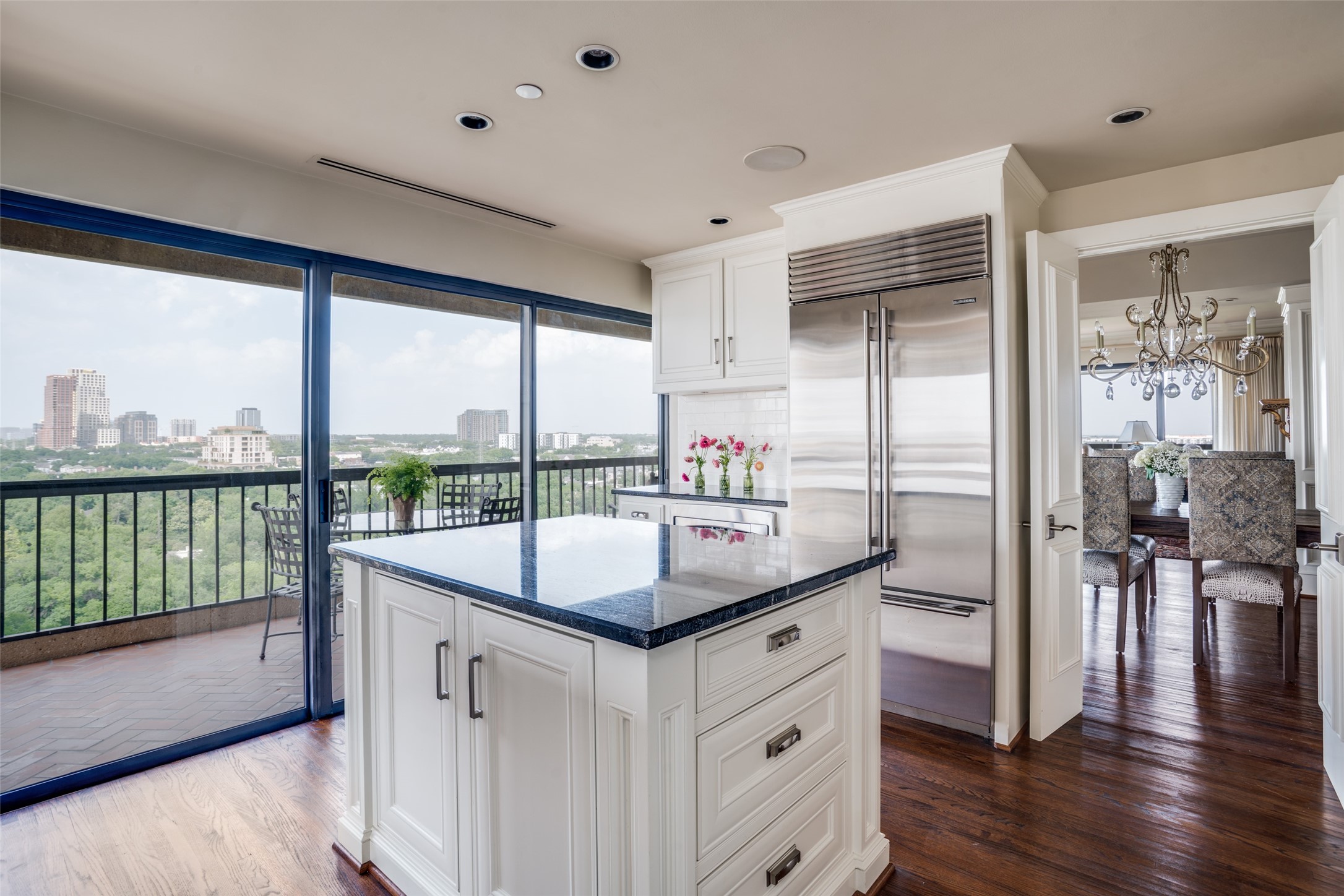3831 Turtle Creek Boulevard 15E