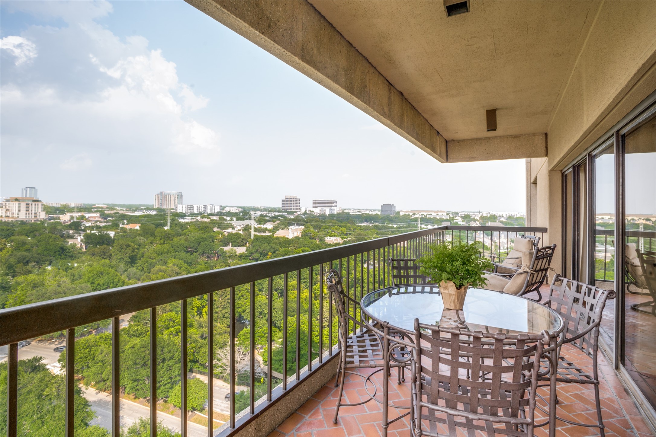 3831 Turtle Creek Boulevard 15E