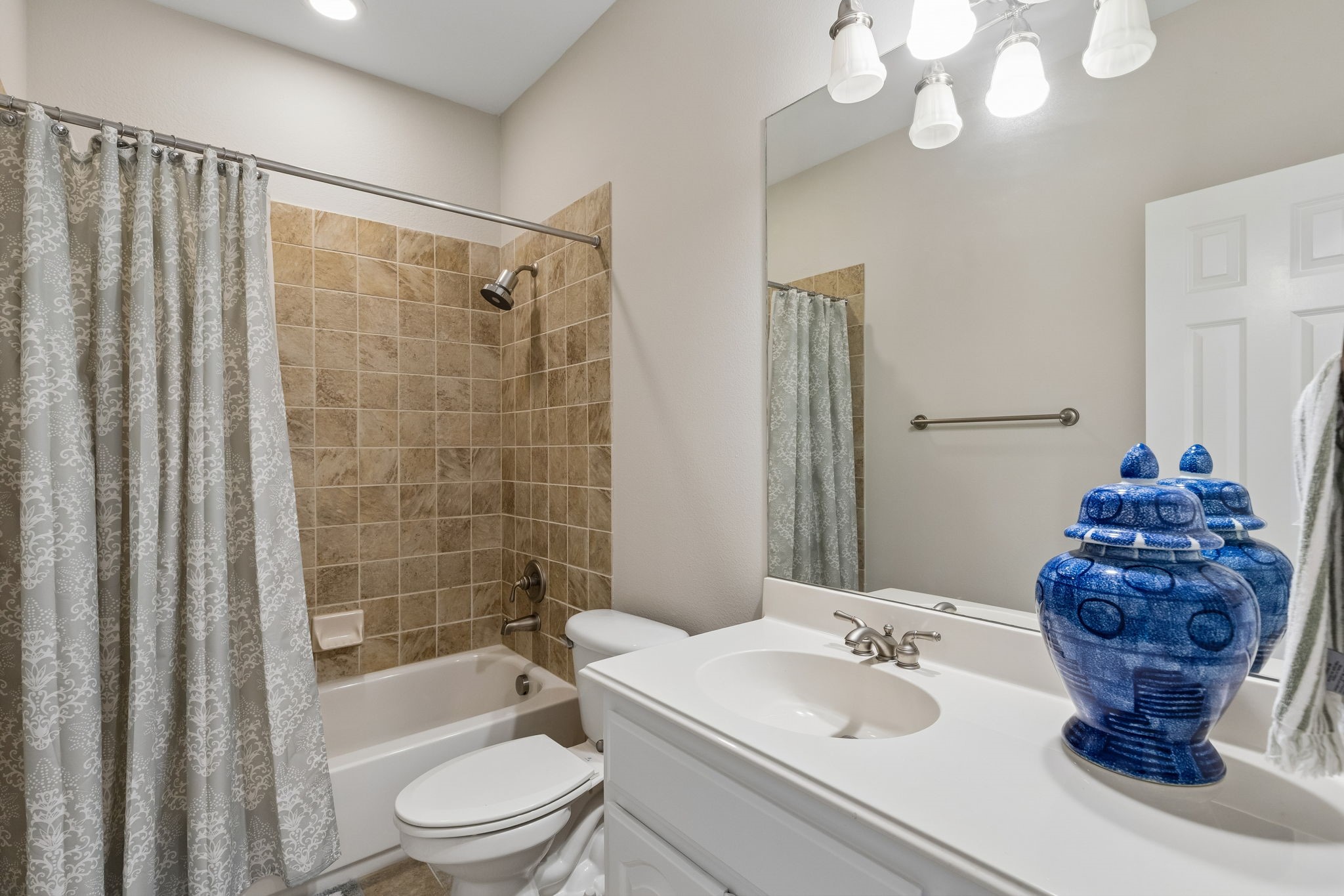 5880 Shady Oaks Drive
