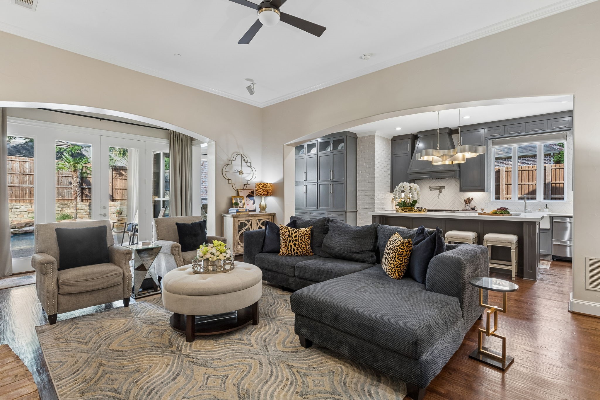 5880 Shady Oaks Drive