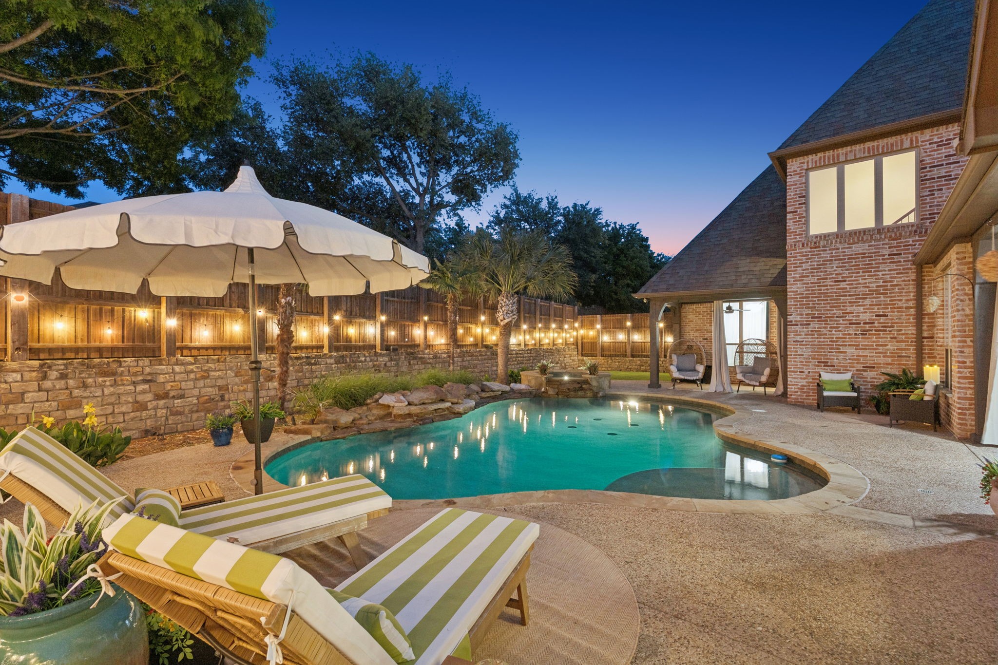5880 Shady Oaks Drive