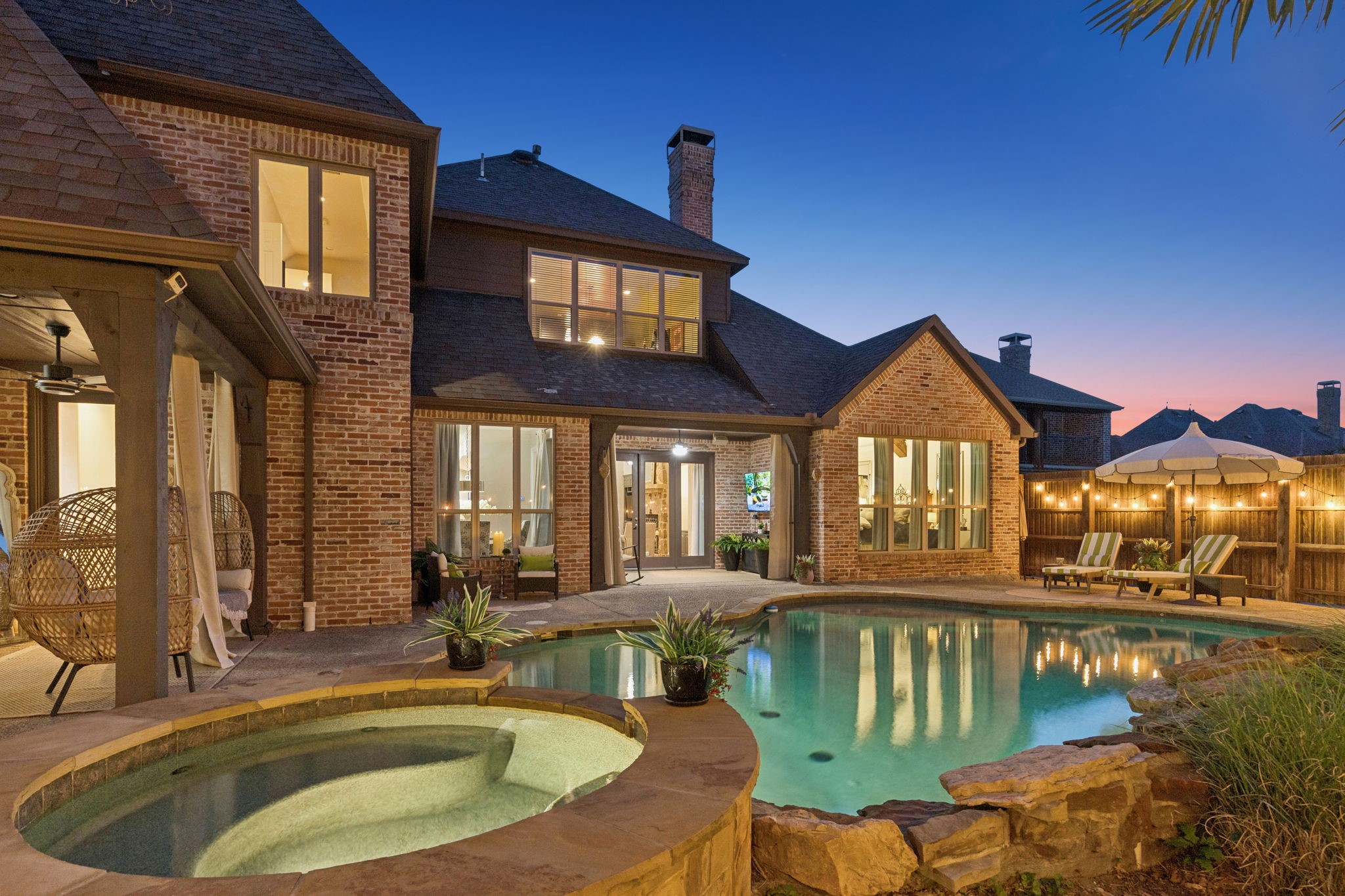 5880 Shady Oaks Drive
