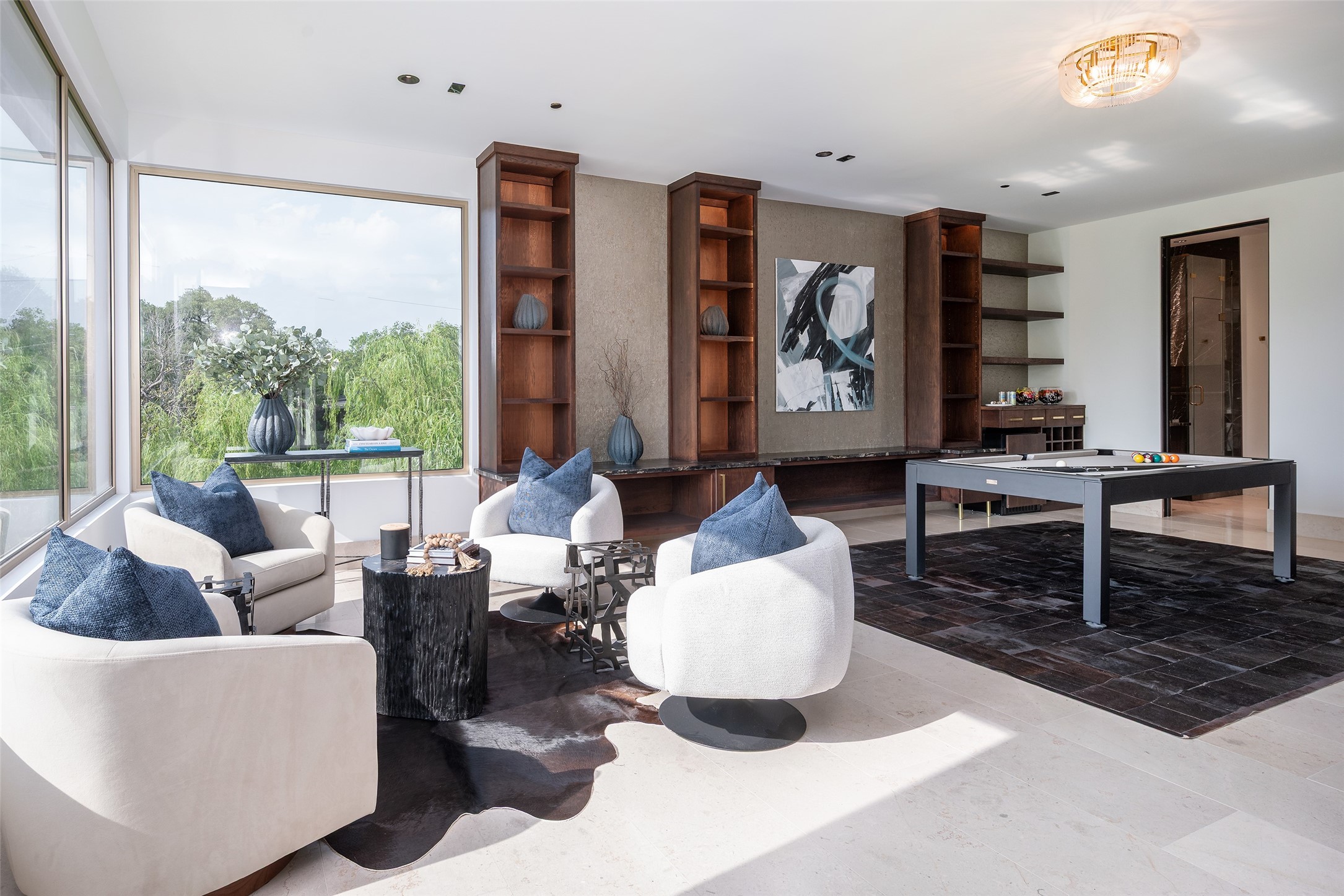 10920 Strait Lane