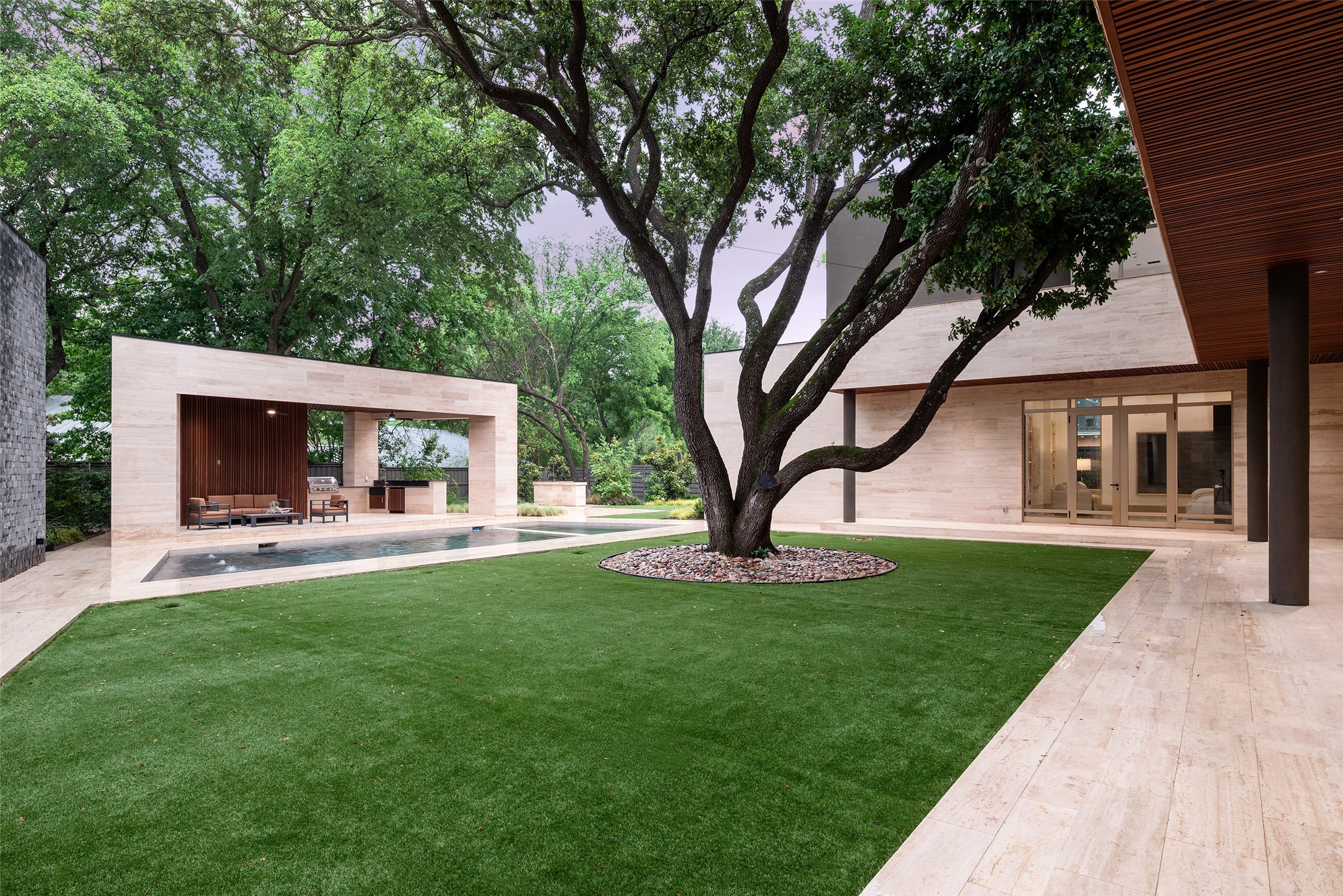 10920 Strait Lane