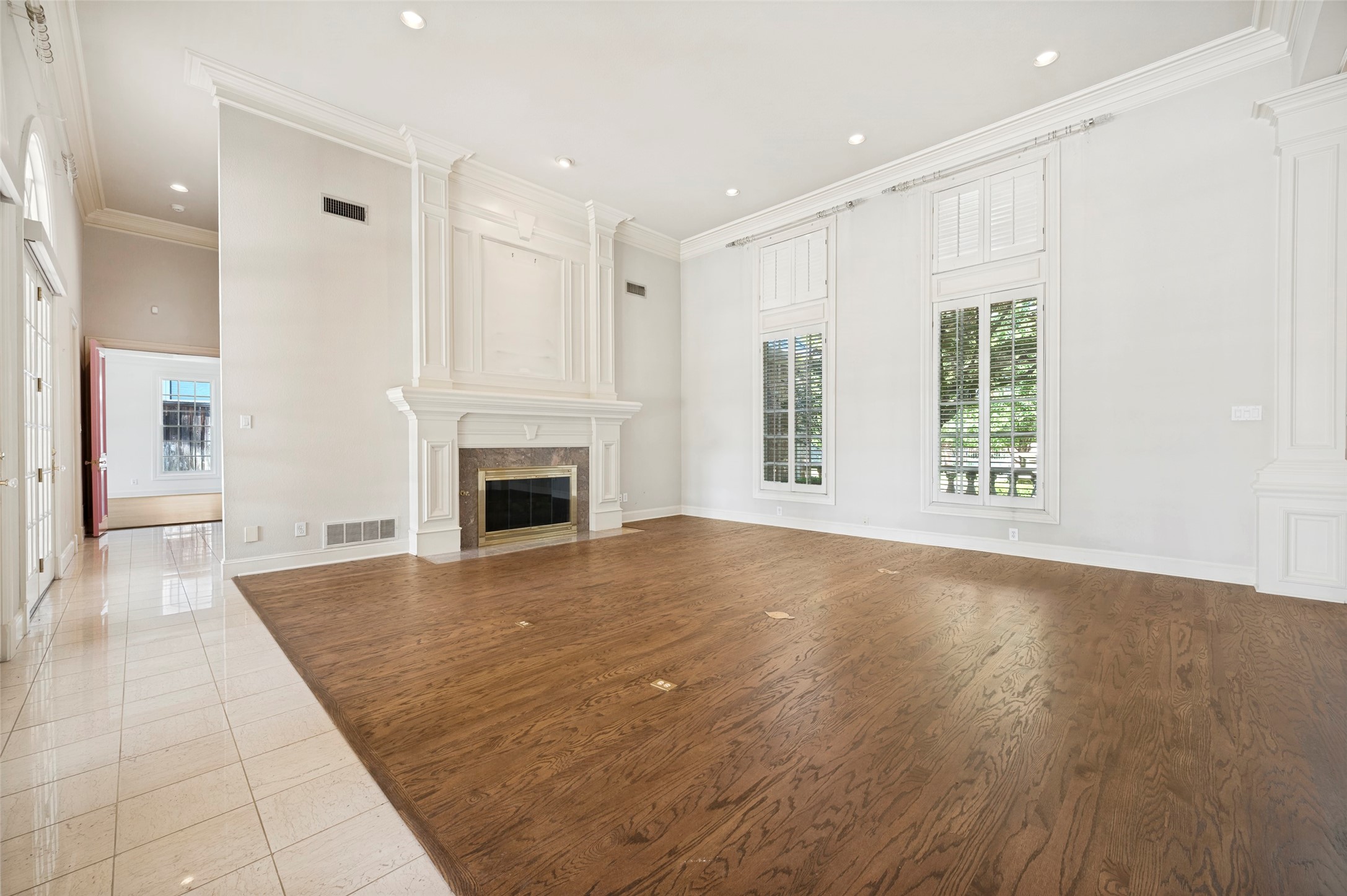 10445 Strait Lane