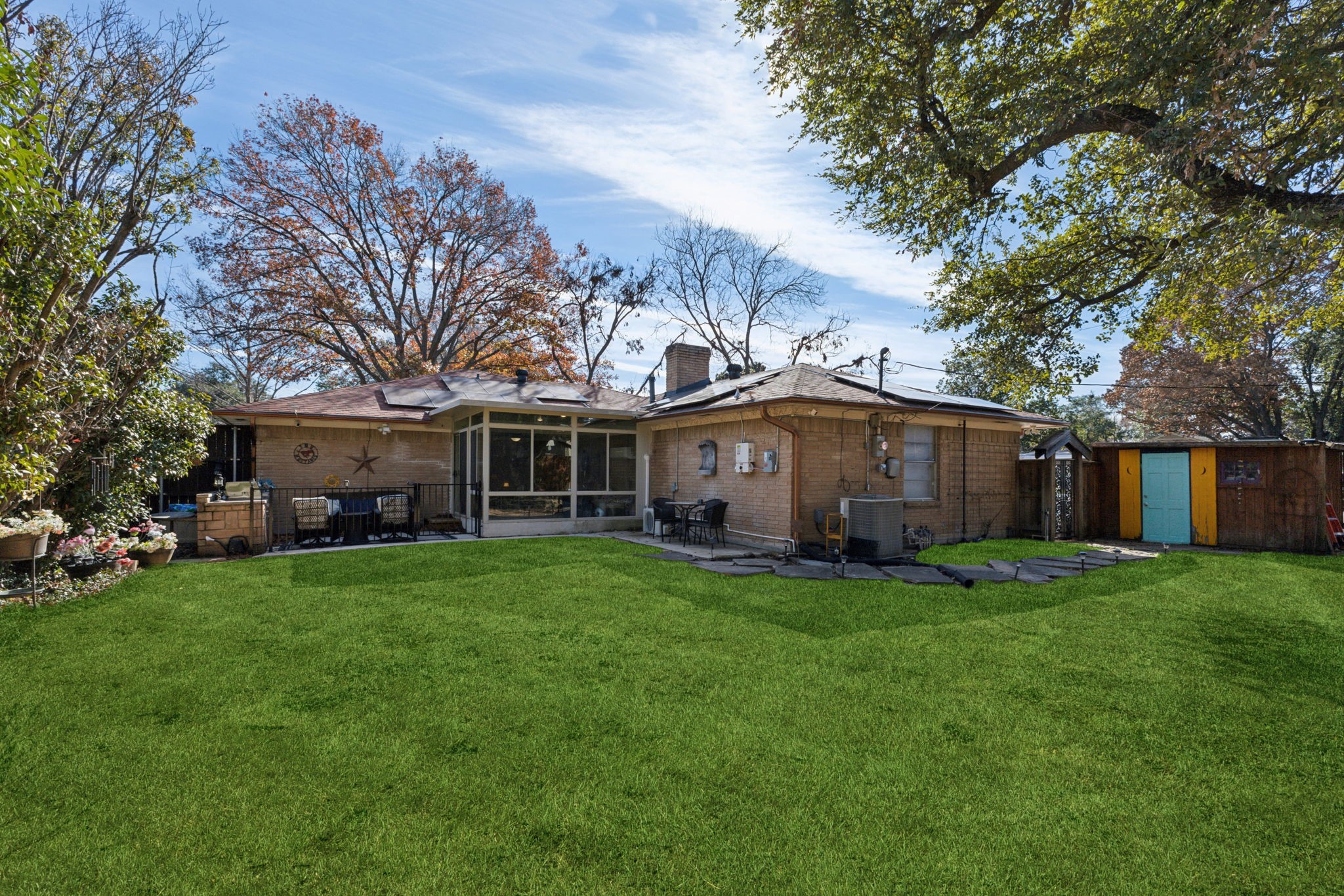 5505 Ledgestone Drive