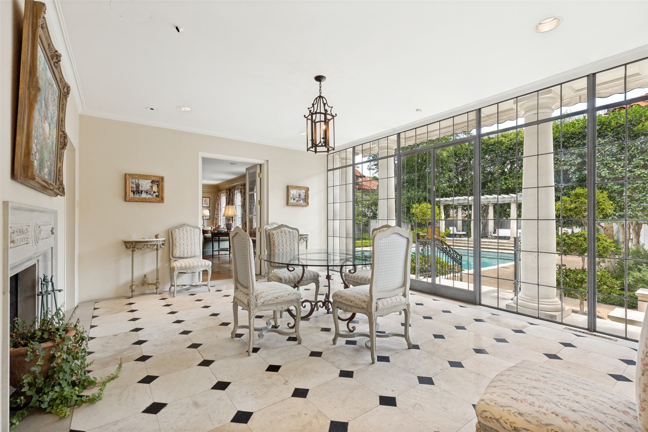3605 Beverly Drive