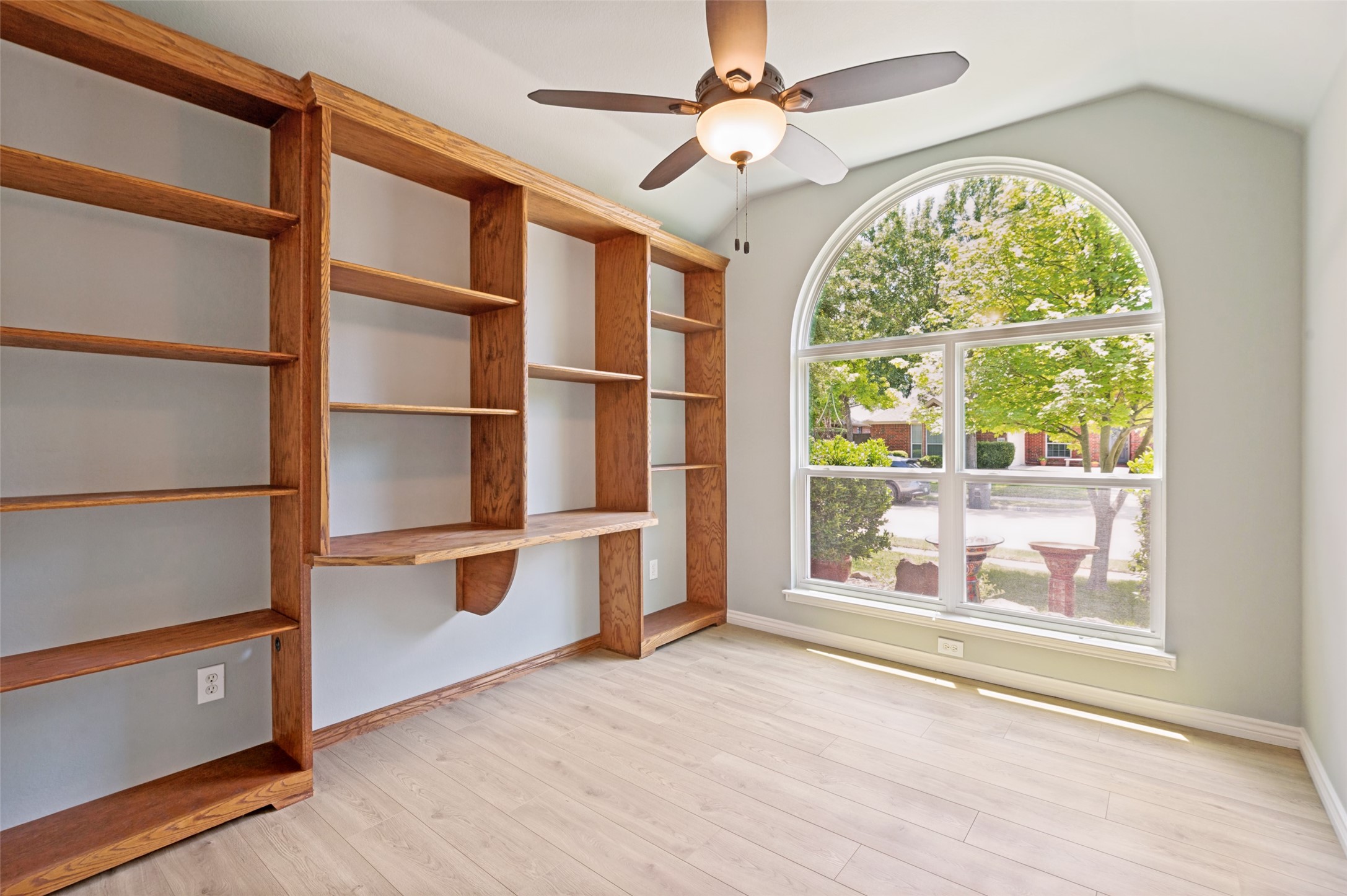 1420 Greenwich Drive