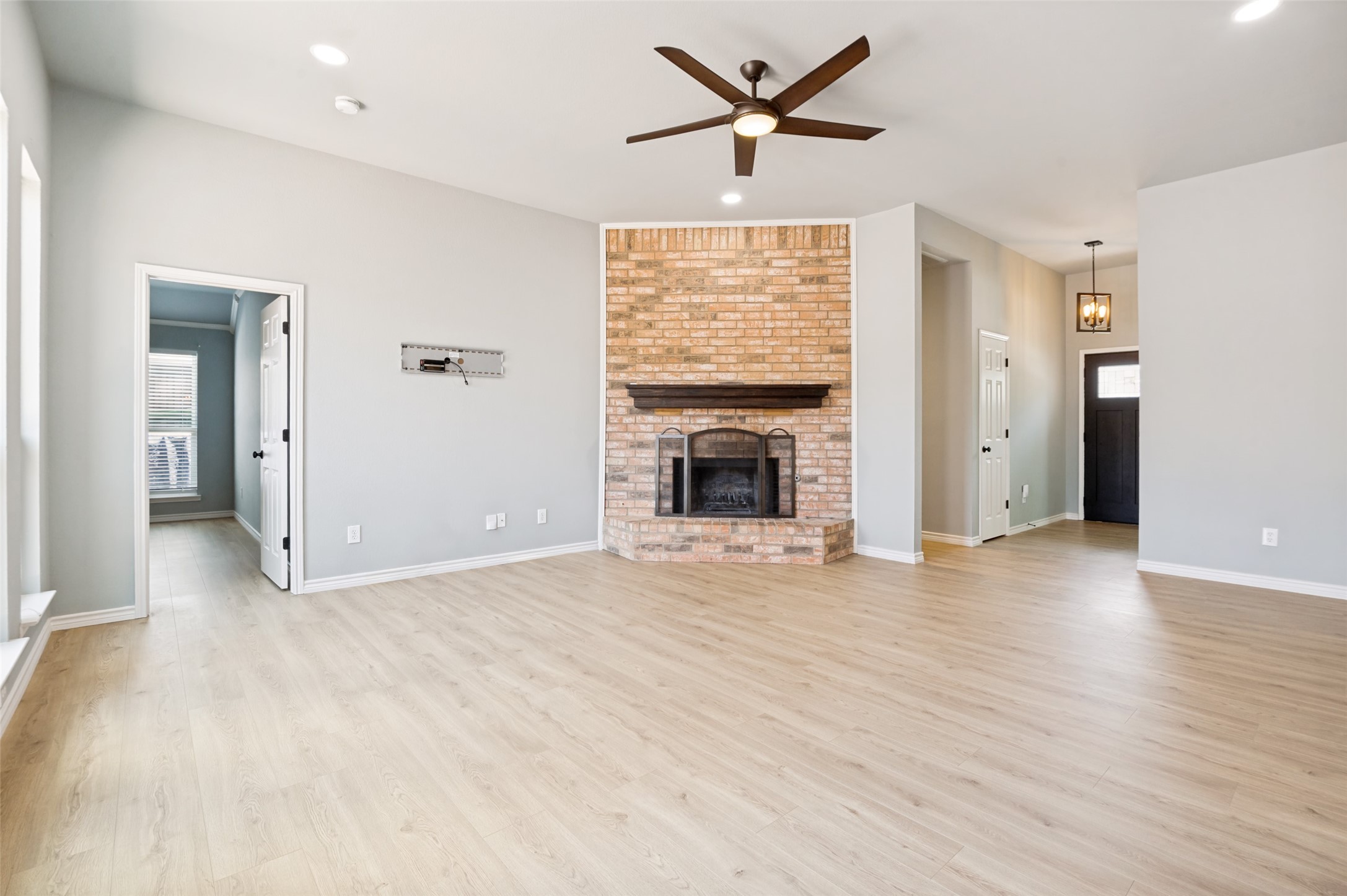 1420 Greenwich Drive