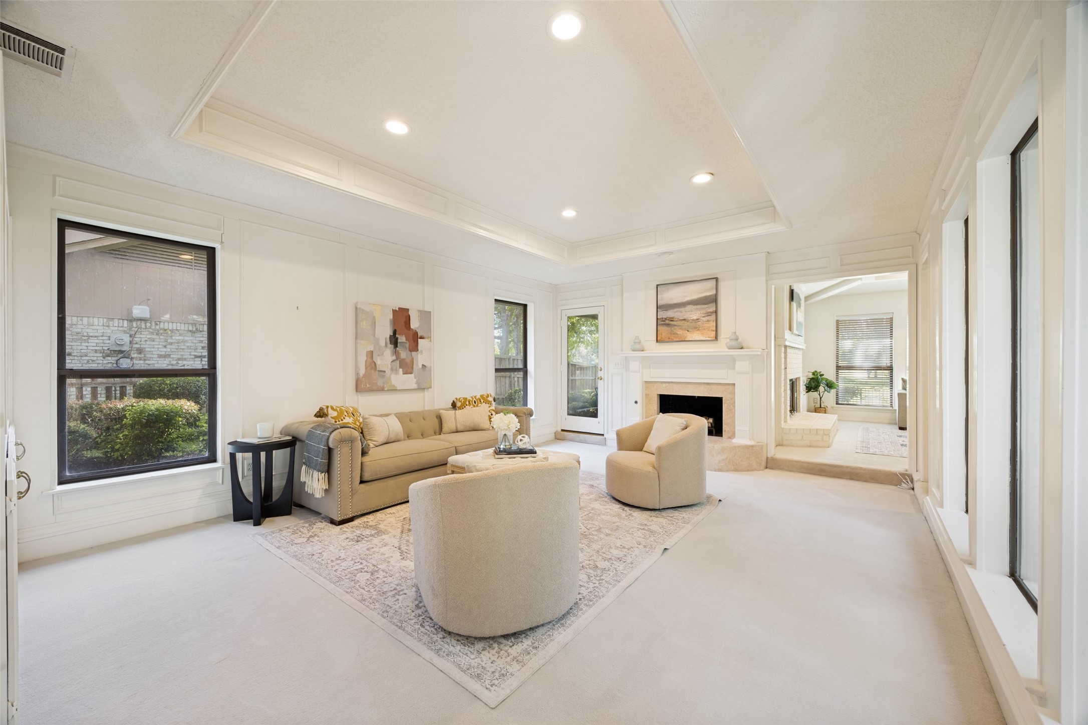 2306 Windsor Drive
