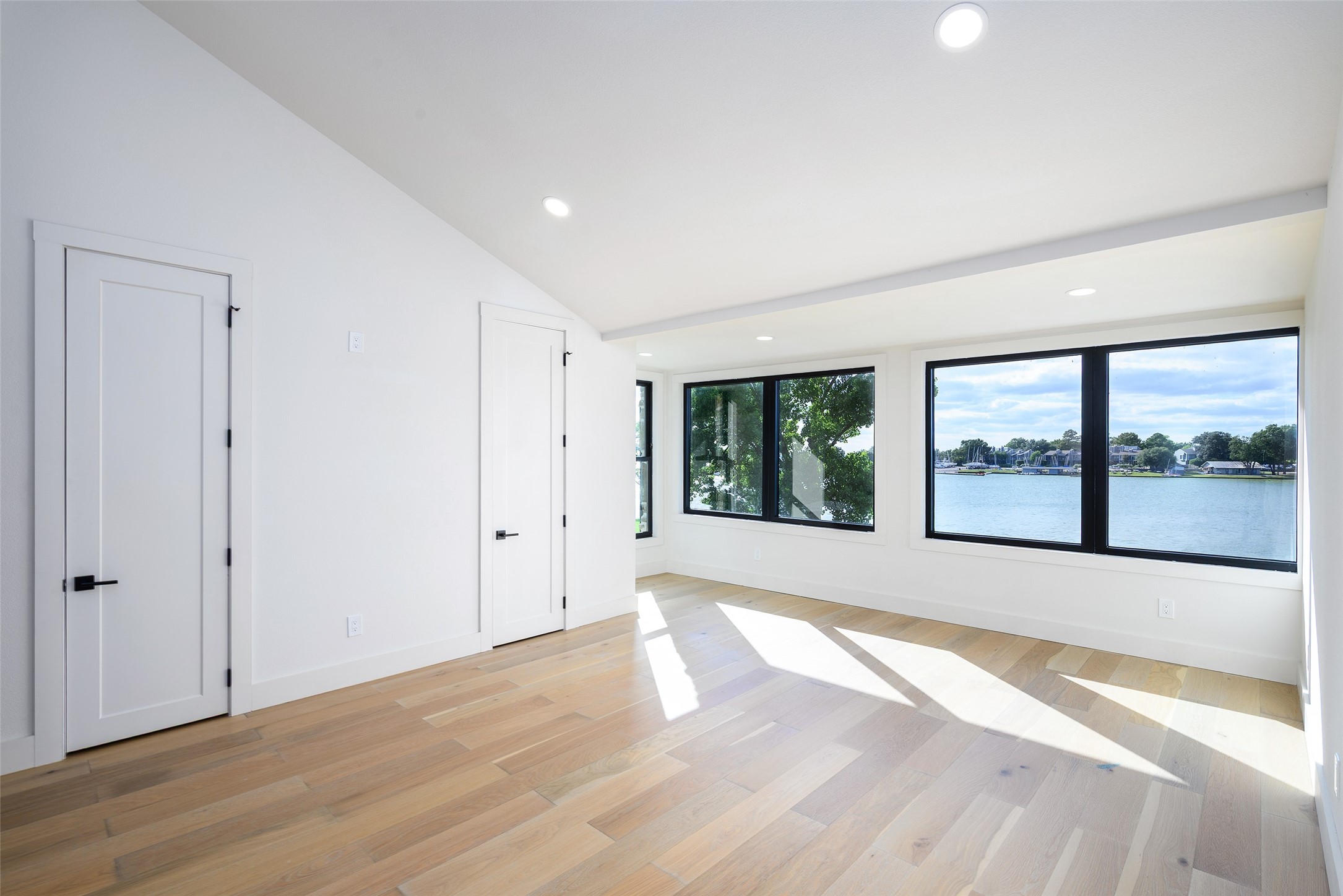 313 Scenic Drive