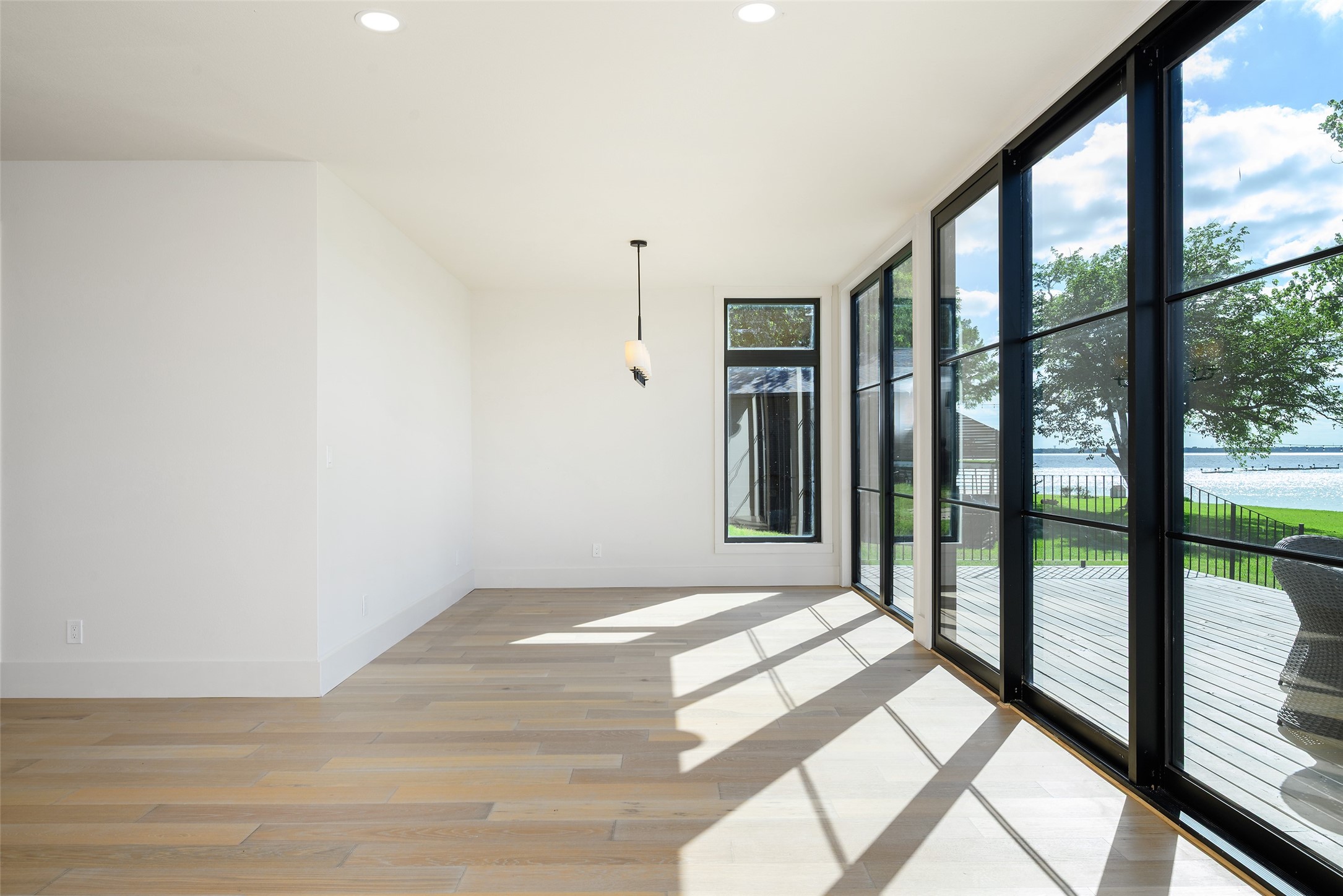 313 Scenic Drive