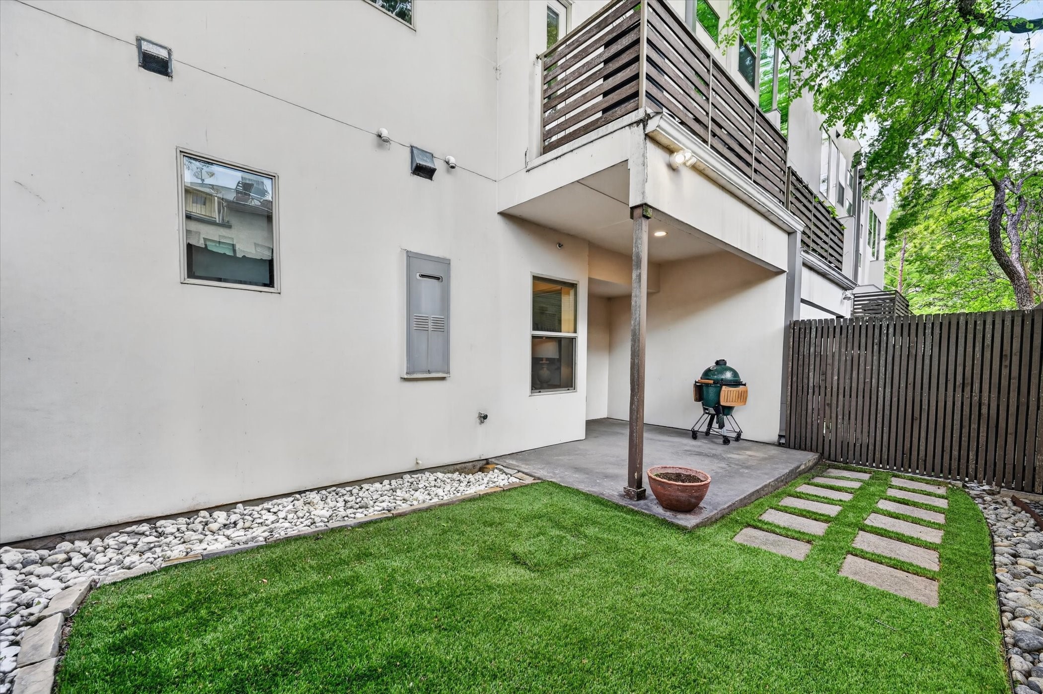 4230 Travis Street 4