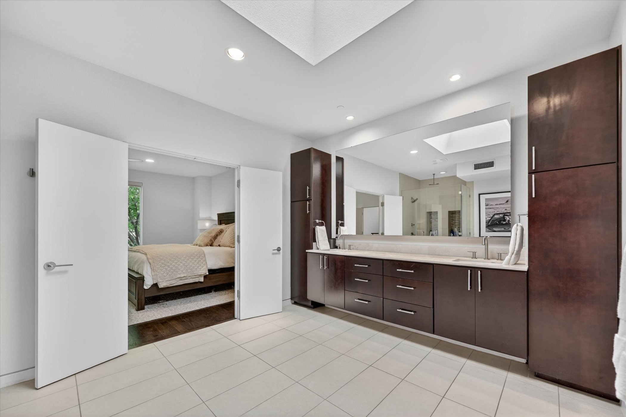 4230 Travis Street 4