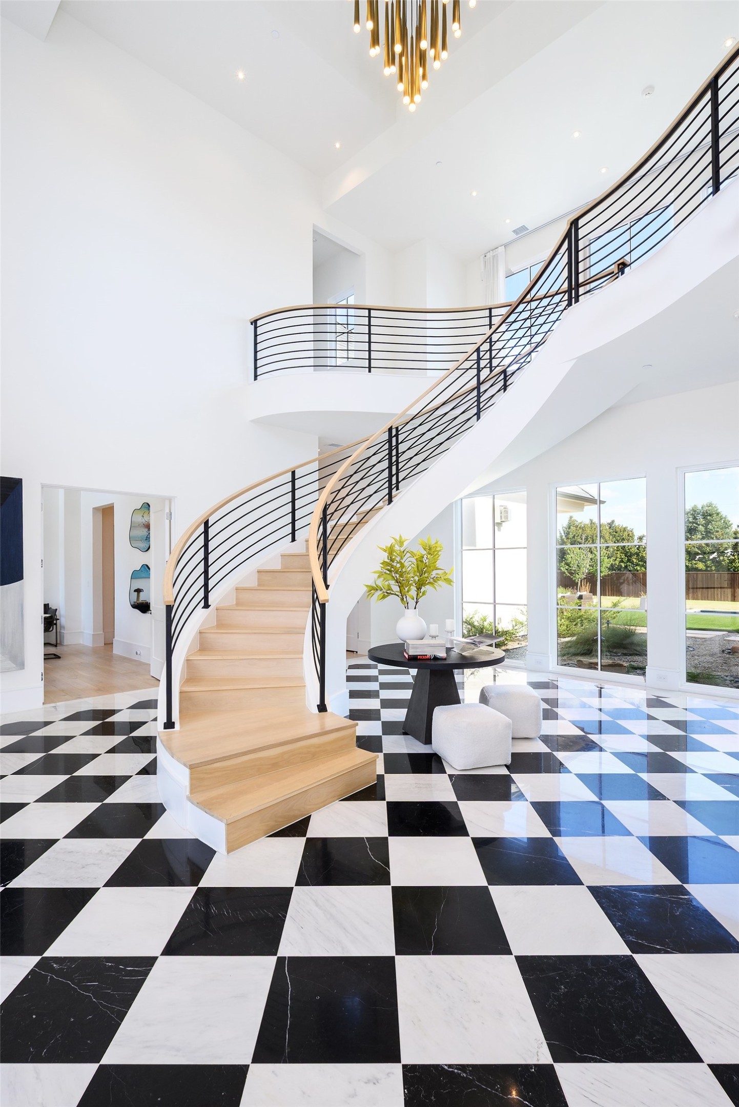 5216 Palomar Lane