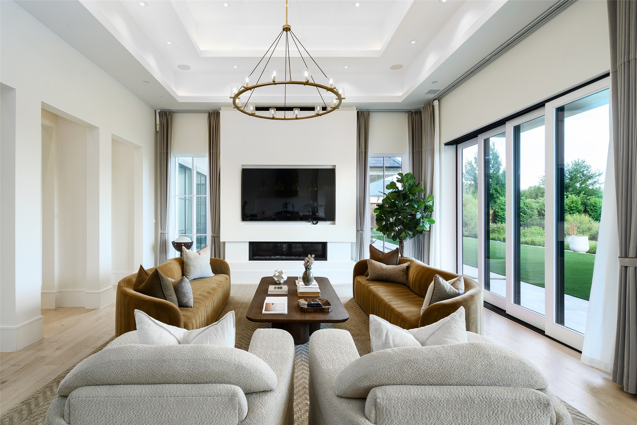 5216 Palomar Lane