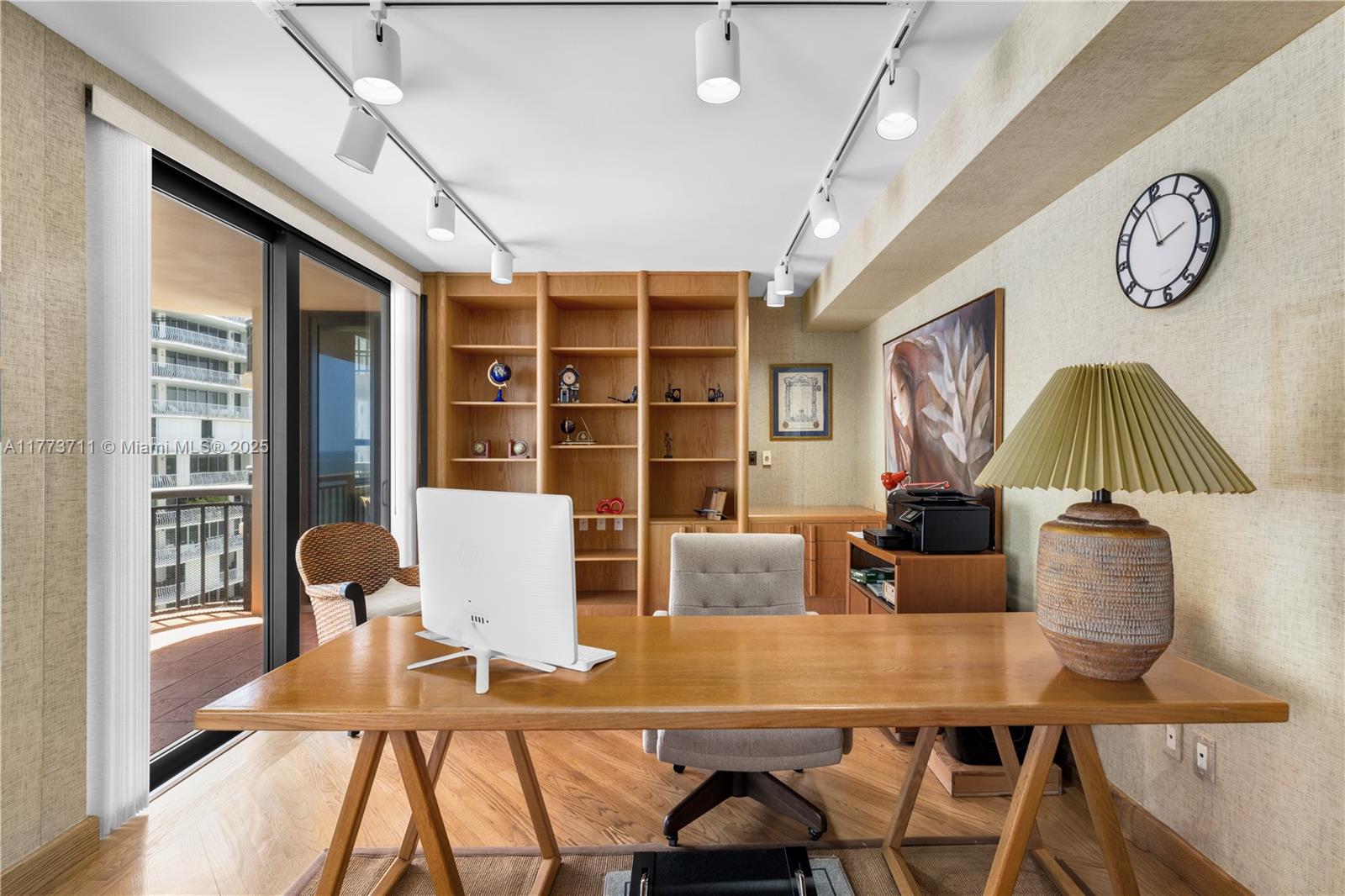 10175 Collins Ave Unit: Doubl1401/1402(4706 sqft)