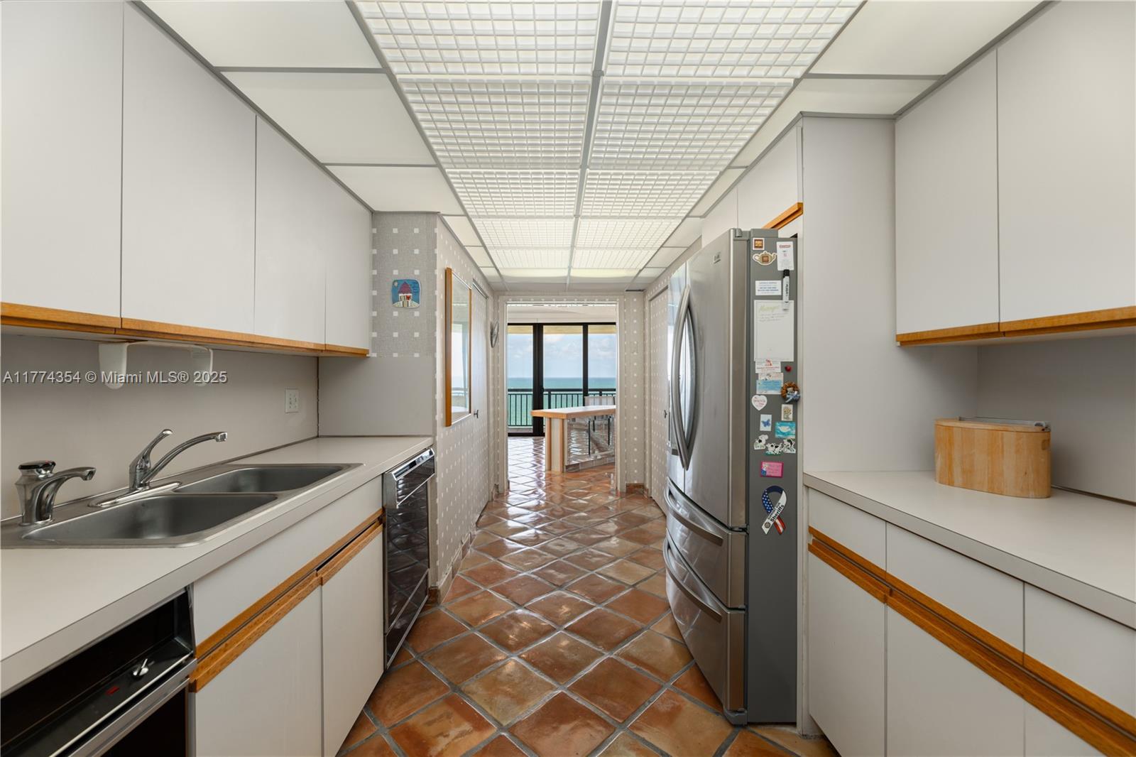 10175 Collins Ave # 1401